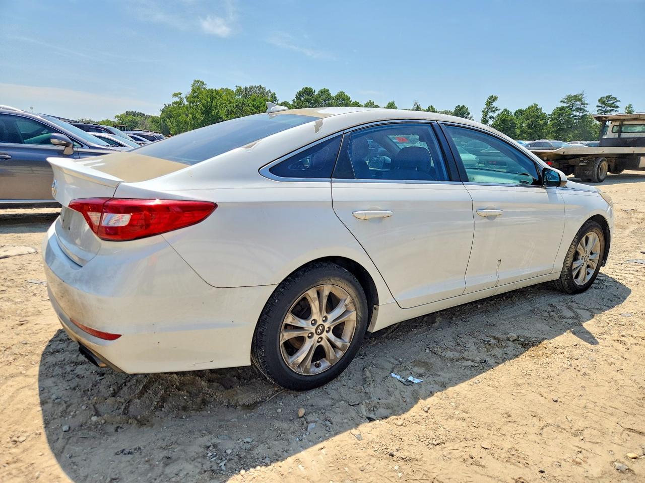 2015 Hyundai Sonata Se White vin: 5NPE24AF7FH187405