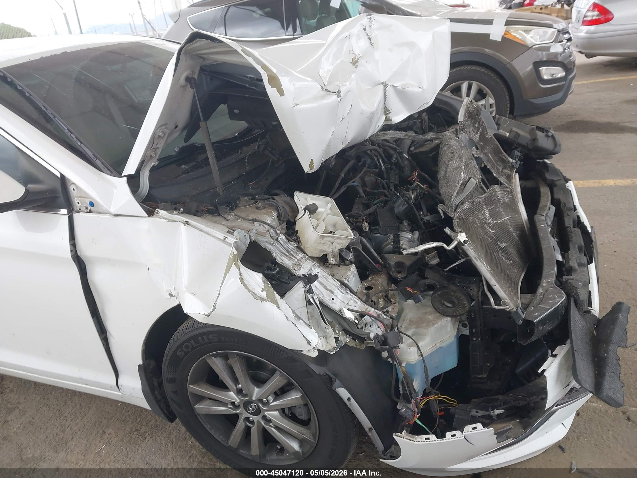 2015 Hyundai Sonata Se White vin: 5NPE24AF7FH190188