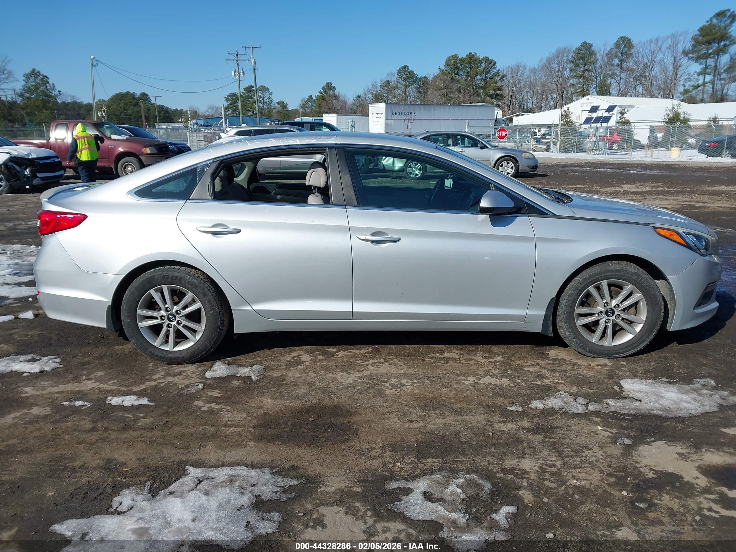 2015 Hyundai Sonata Se Silver vin: 5NPE24AF7FH199084