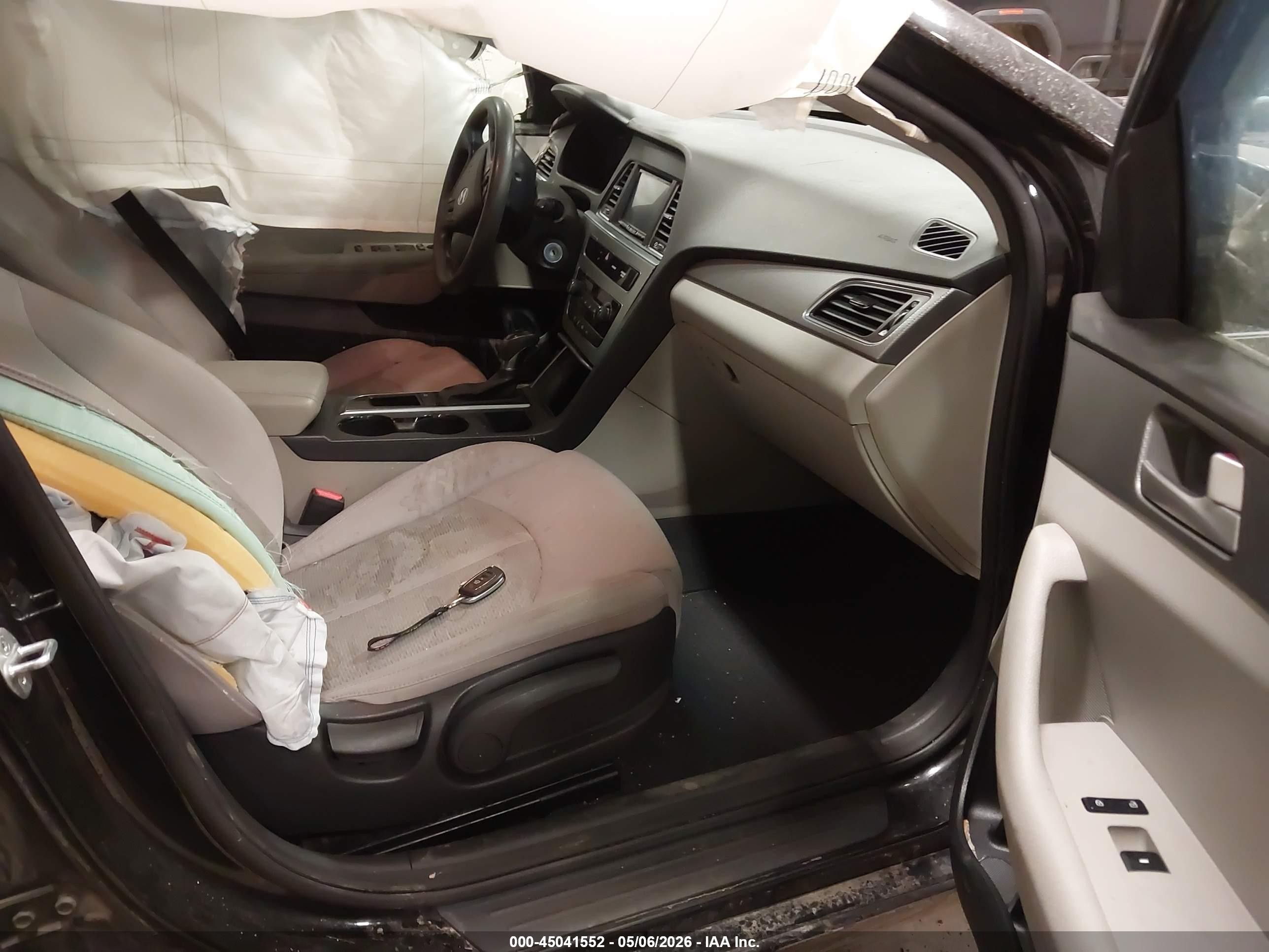 2015 Hyundai Sonata Se Black vin: 5NPE24AF7FH204896