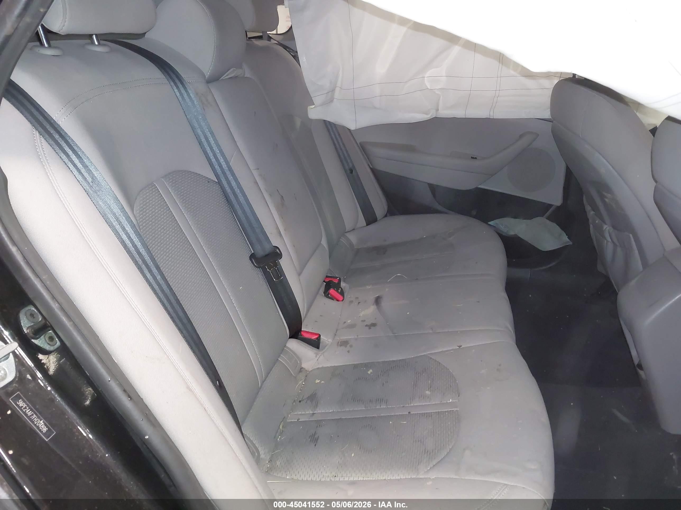 2015 Hyundai Sonata Se Black vin: 5NPE24AF7FH204896
