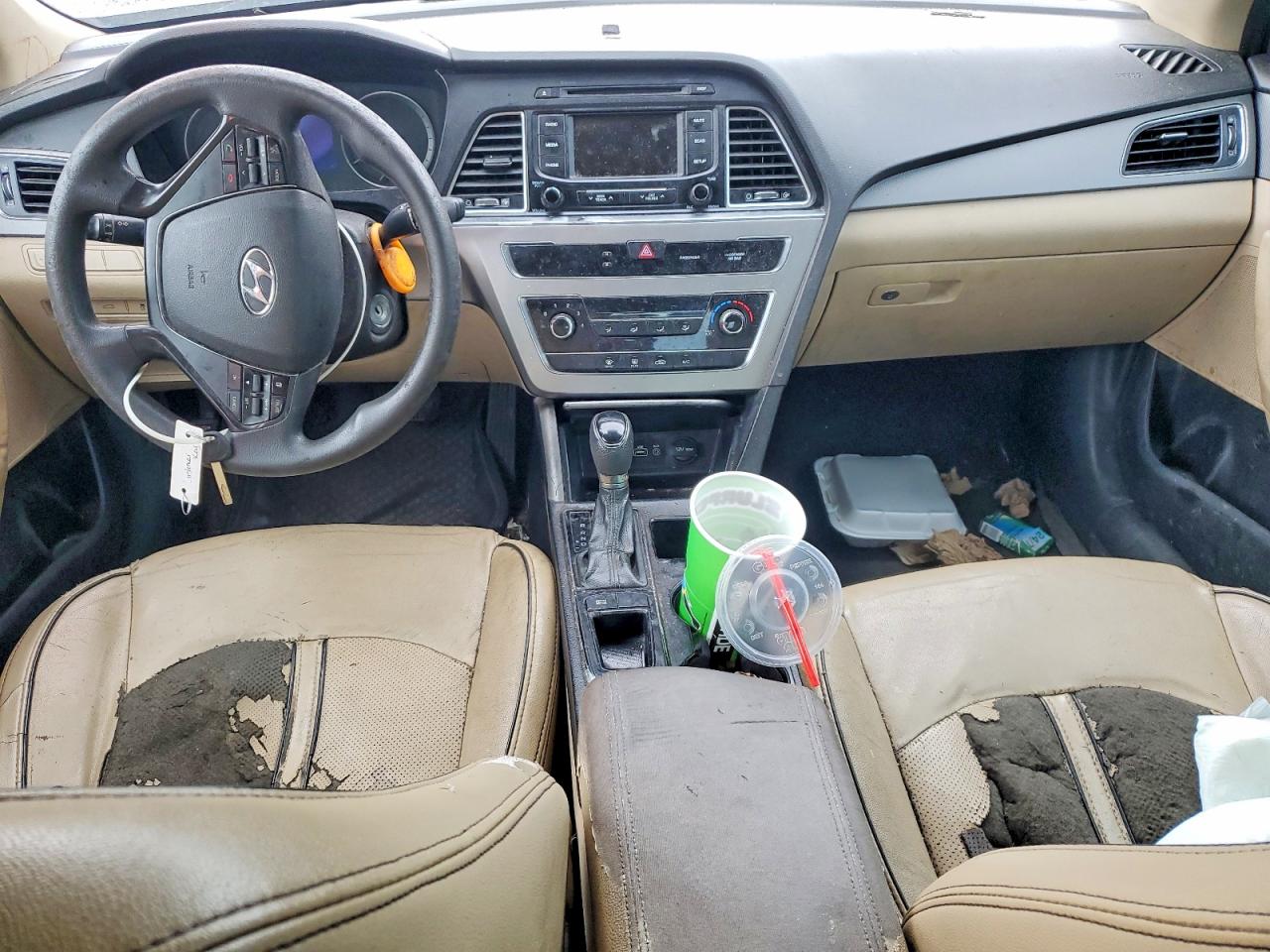 2015 Hyundai Sonata Se Белый vin: 5NPE24AF7FH206017