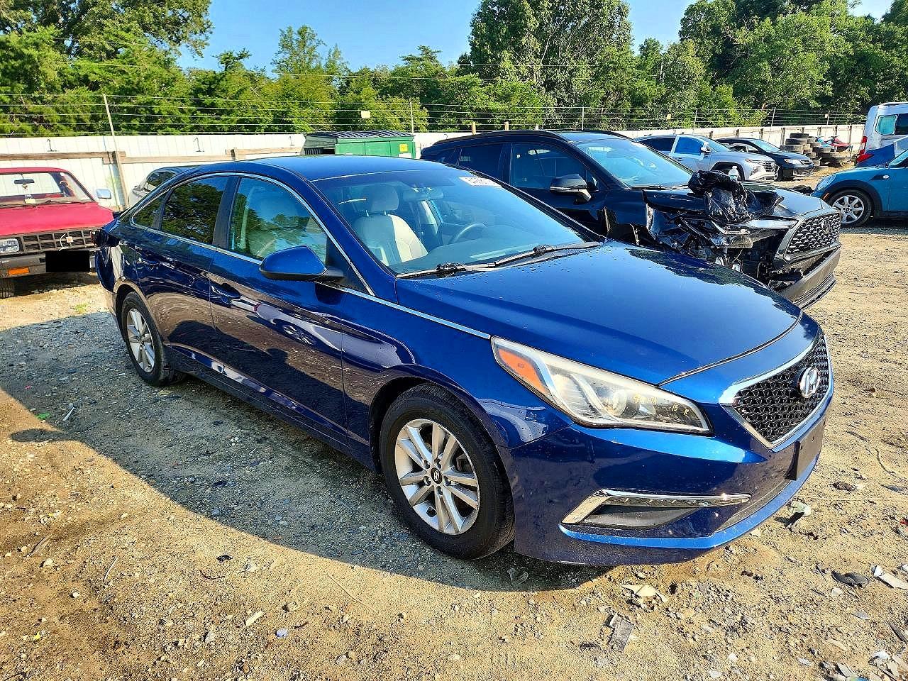 2015 Hyundai Sonata Se Синий vin: 5NPE24AF7FH209497