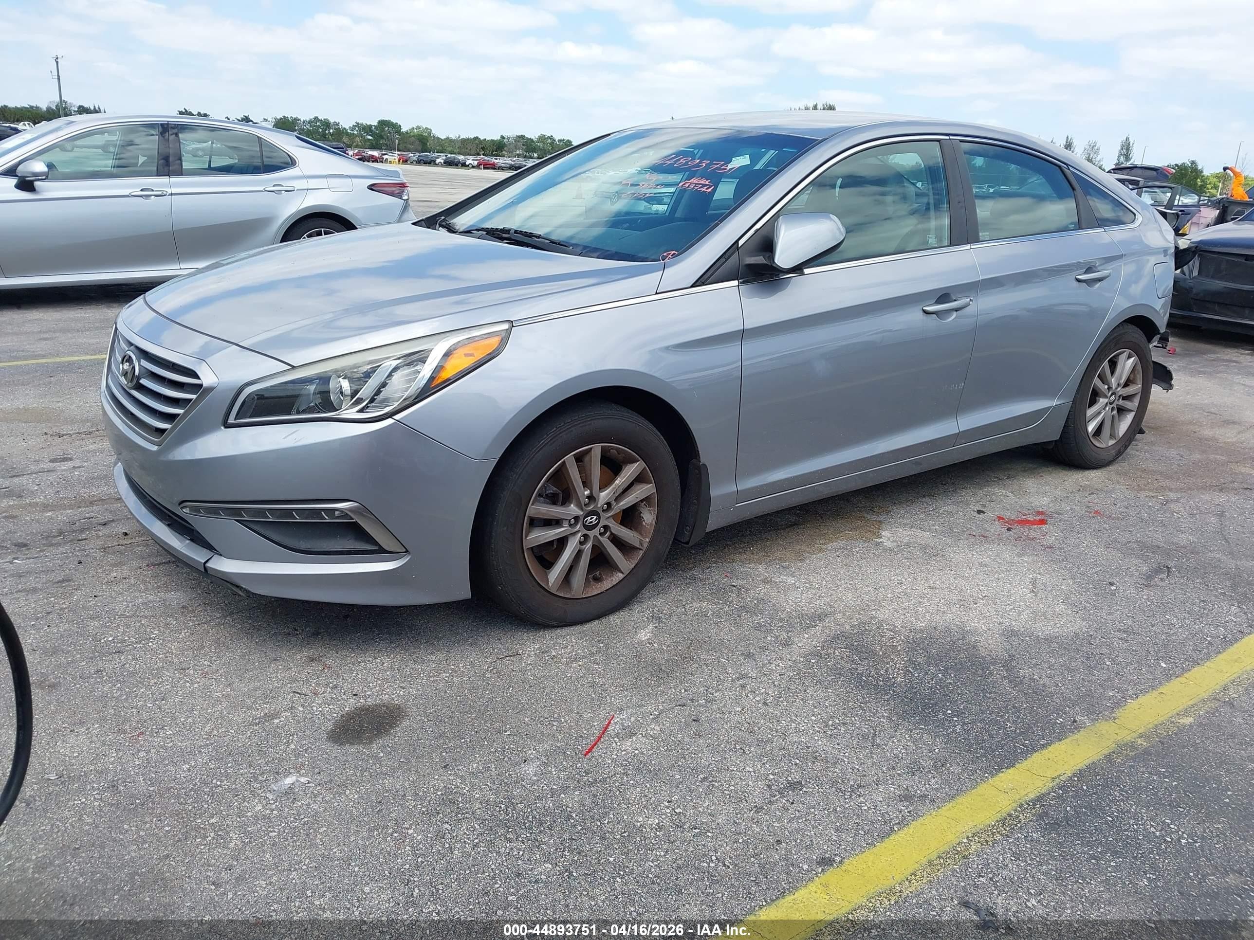2015 Hyundai Sonata Se Silver vin: 5NPE24AF7FH221309
