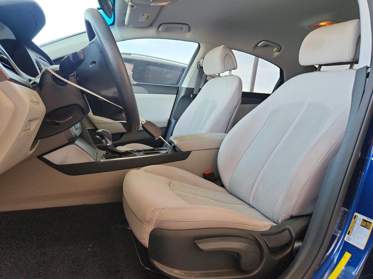 2015 Hyundai Sonata Se Blue vin: 5NPE24AF7FH226428