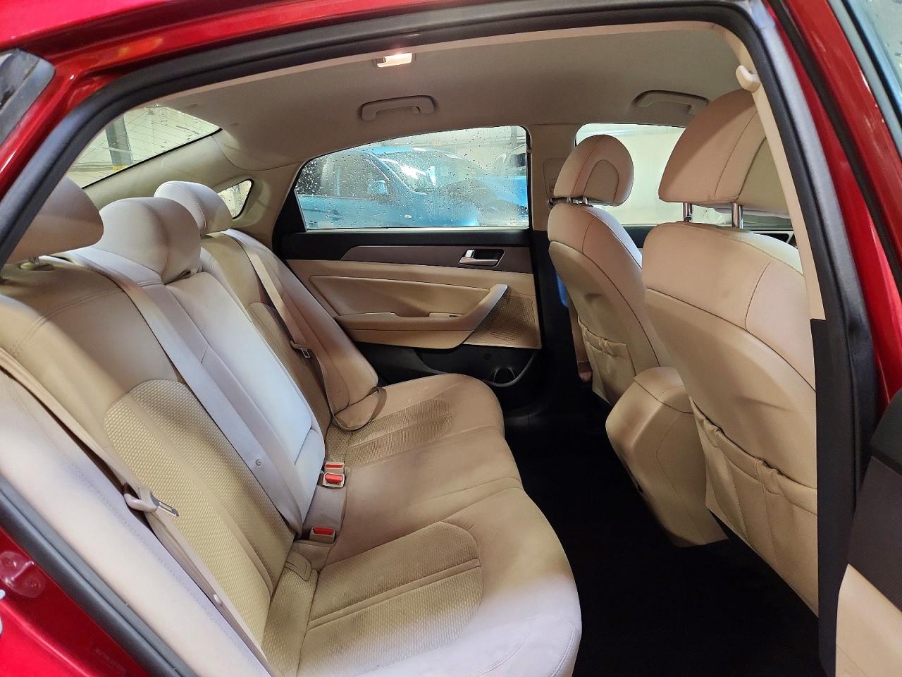2015 Hyundai Sonata Se Red vin: 5NPE24AF7FH235162