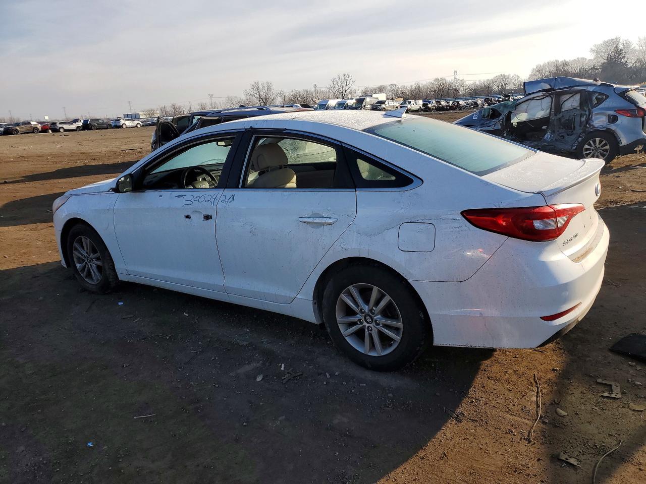 2015 Hyundai Sonata Se White vin: 5NPE24AF7FH235677