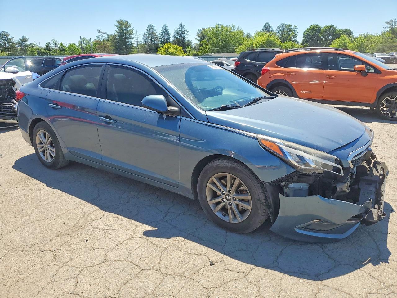 2015 Hyundai Sonata Se Синий vin: 5NPE24AF7FH236568
