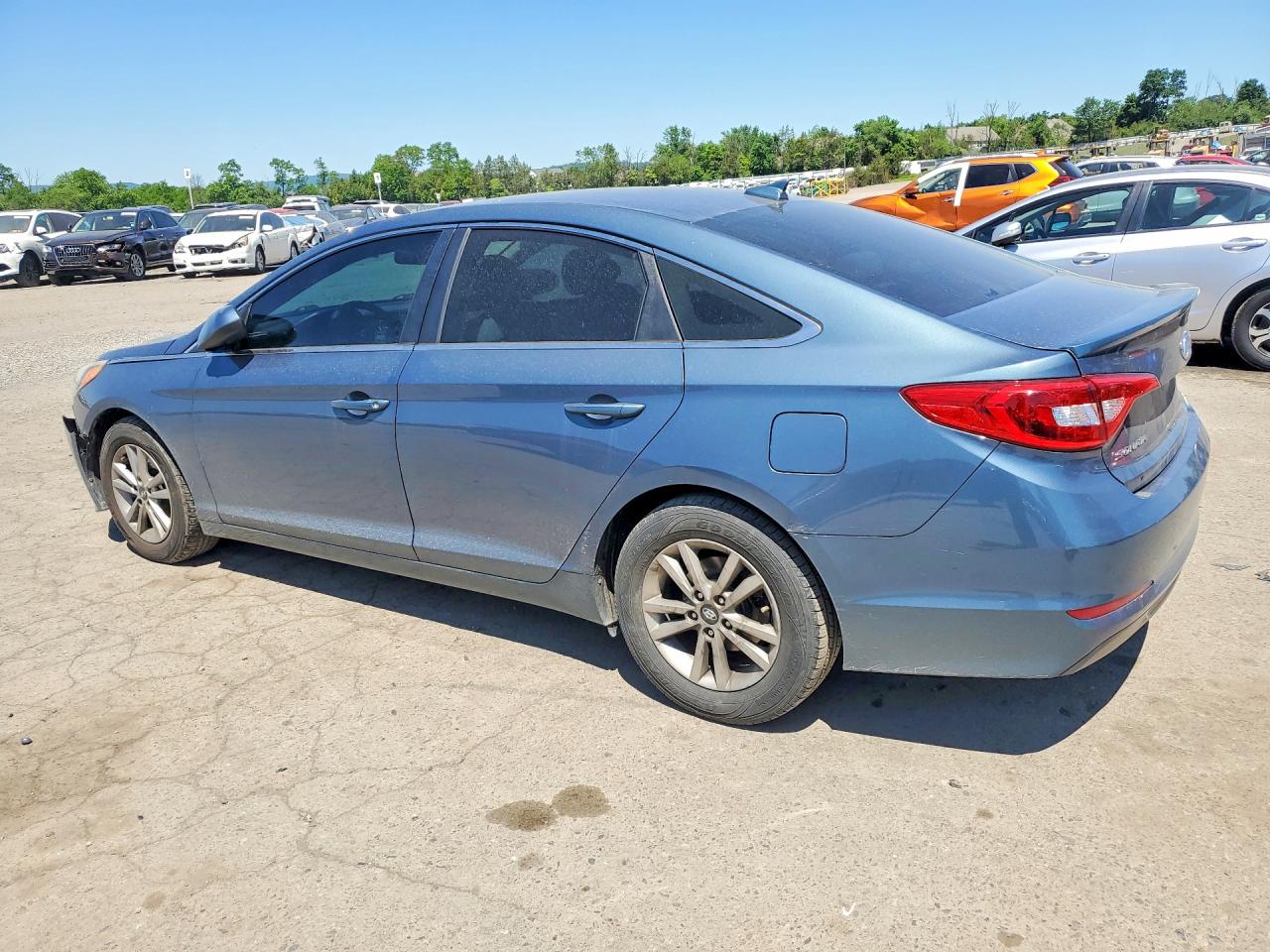 2015 Hyundai Sonata Se Синий vin: 5NPE24AF7FH236568