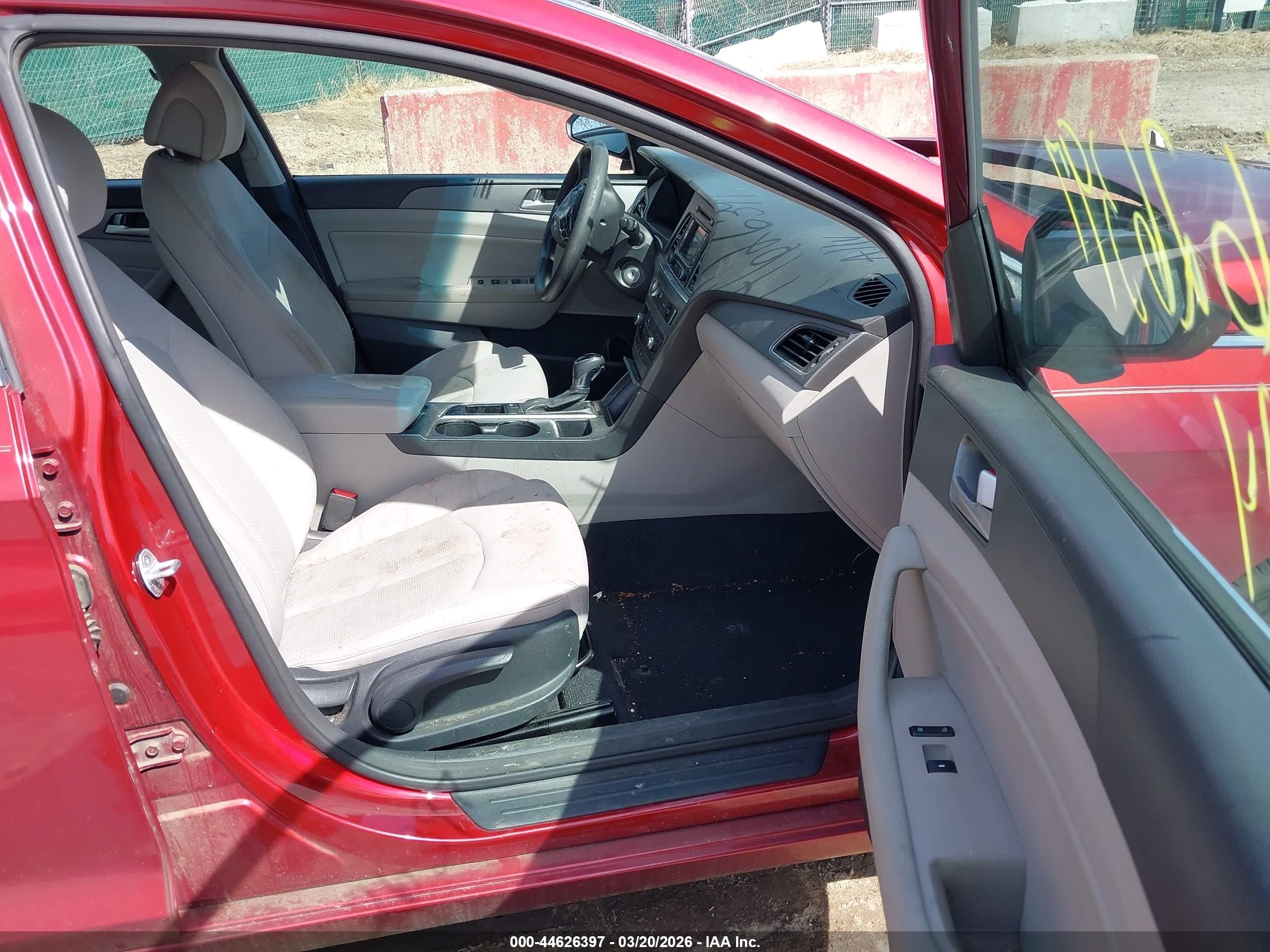 2015 Hyundai Sonata Se Red vin: 5NPE24AF7FH245805