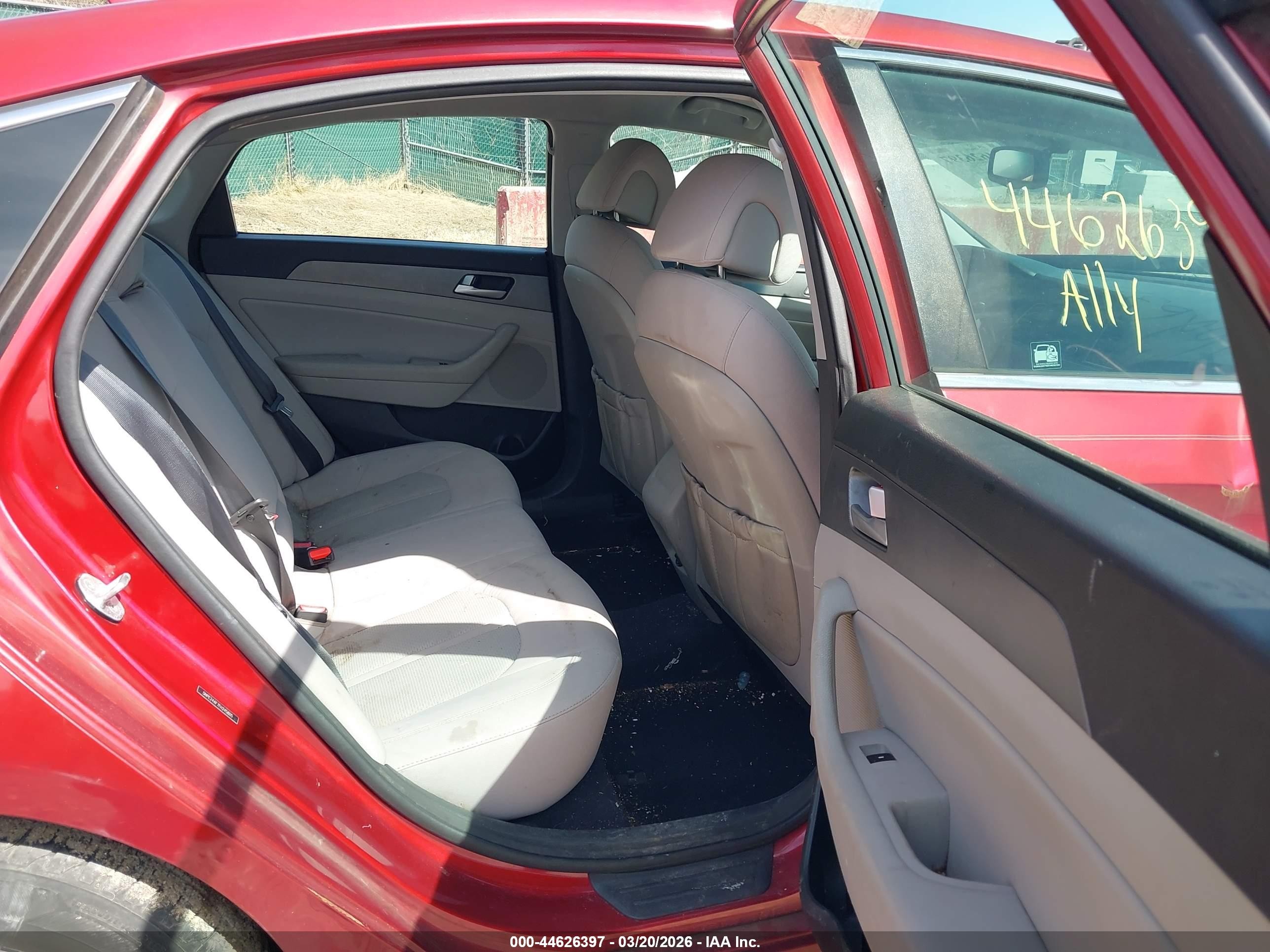 2015 Hyundai Sonata Se Red vin: 5NPE24AF7FH245805