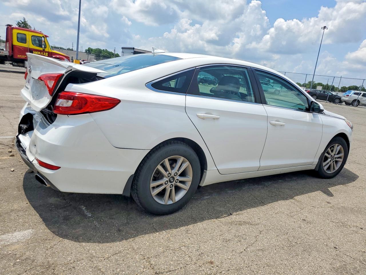 2015 Hyundai Sonata Se White vin: 5NPE24AF7FH247666