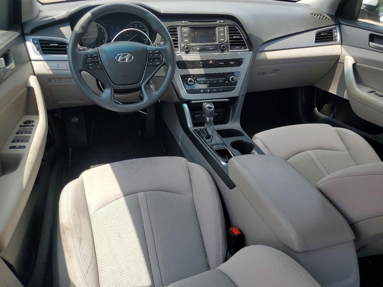 2015 Hyundai Sonata Se White vin: 5NPE24AF7FH247666