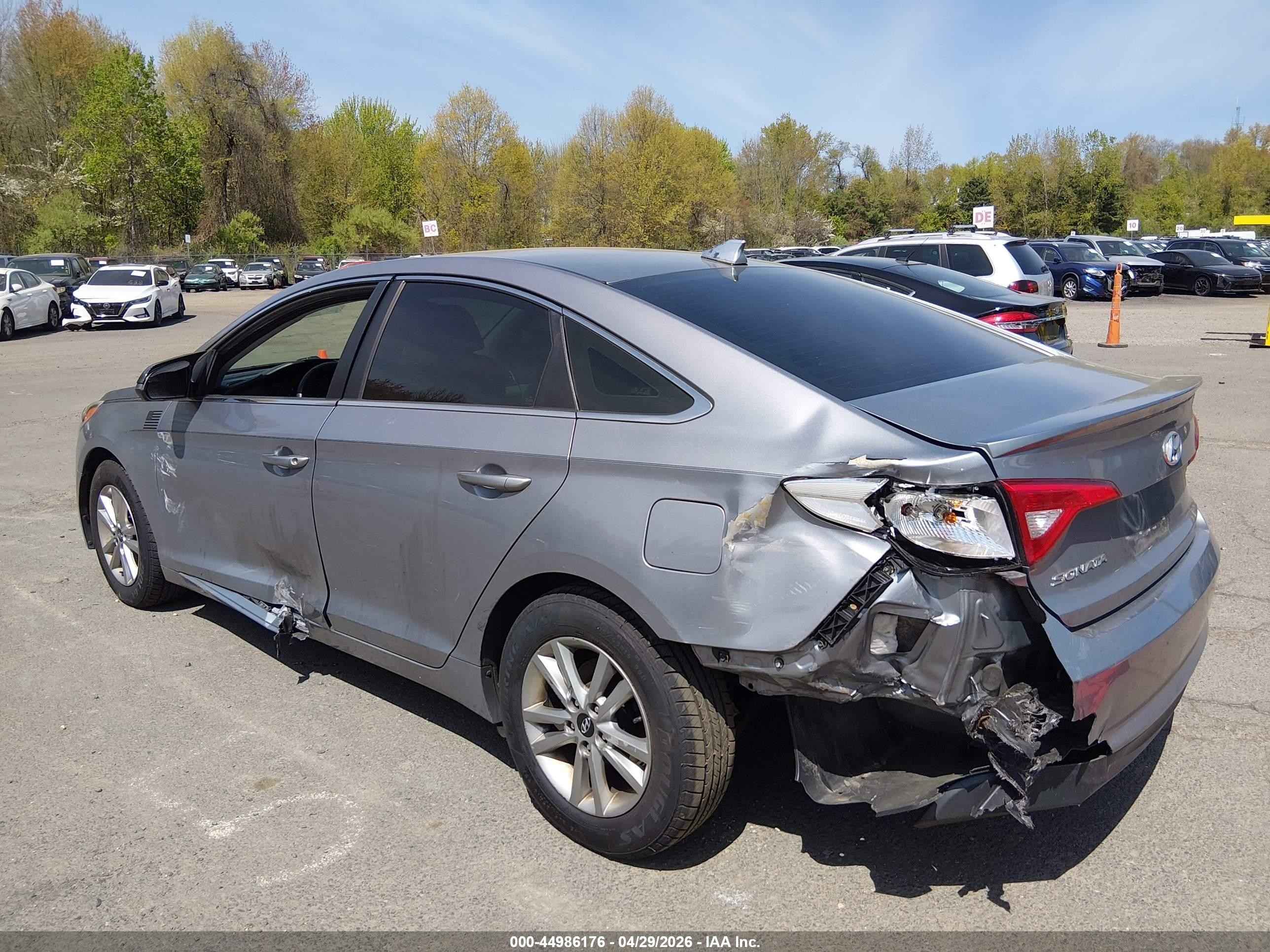 2016 Hyundai Sonata Se Серый vin: 5NPE24AF7GH297226