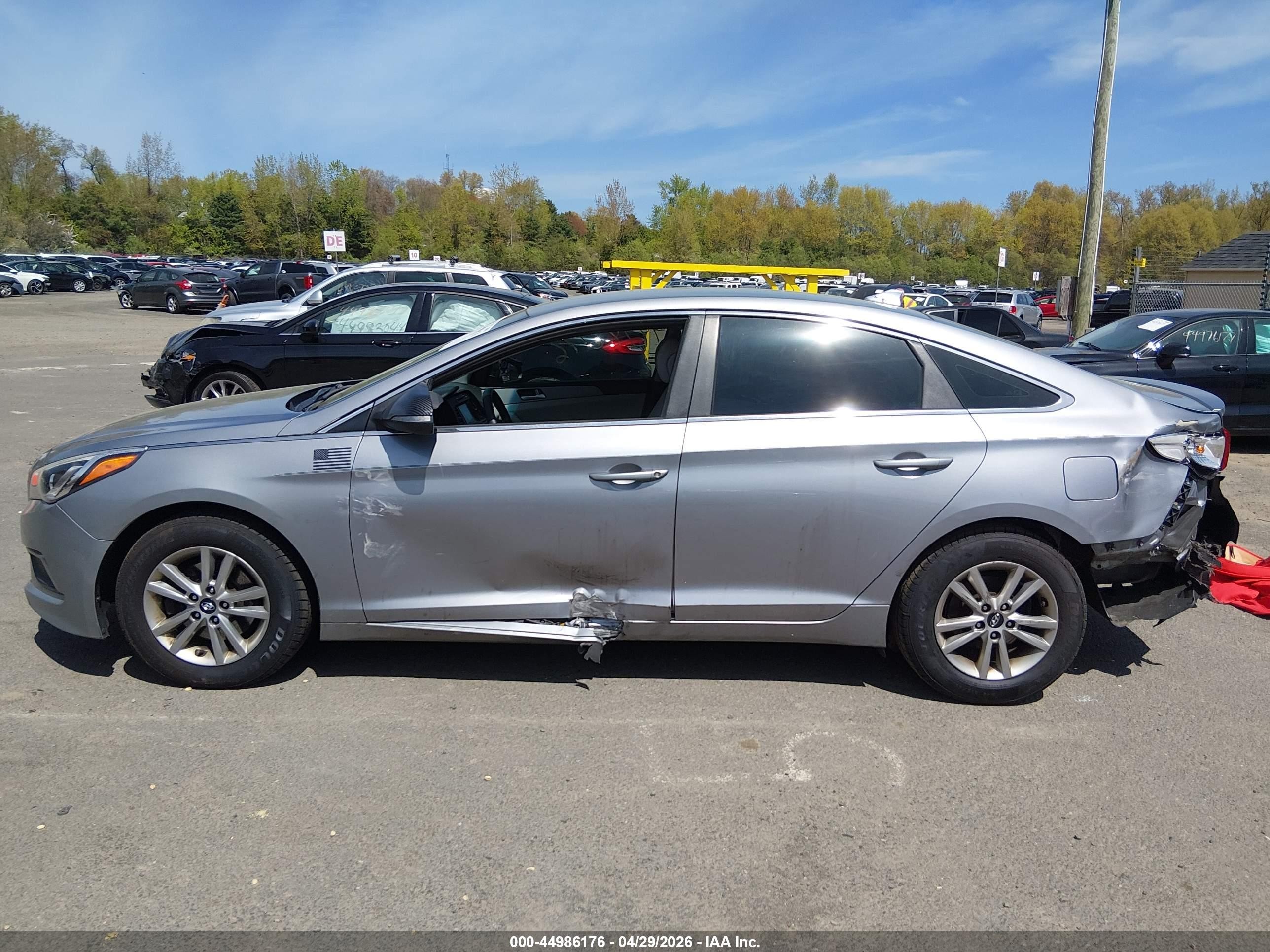 2016 Hyundai Sonata Se Серый vin: 5NPE24AF7GH297226