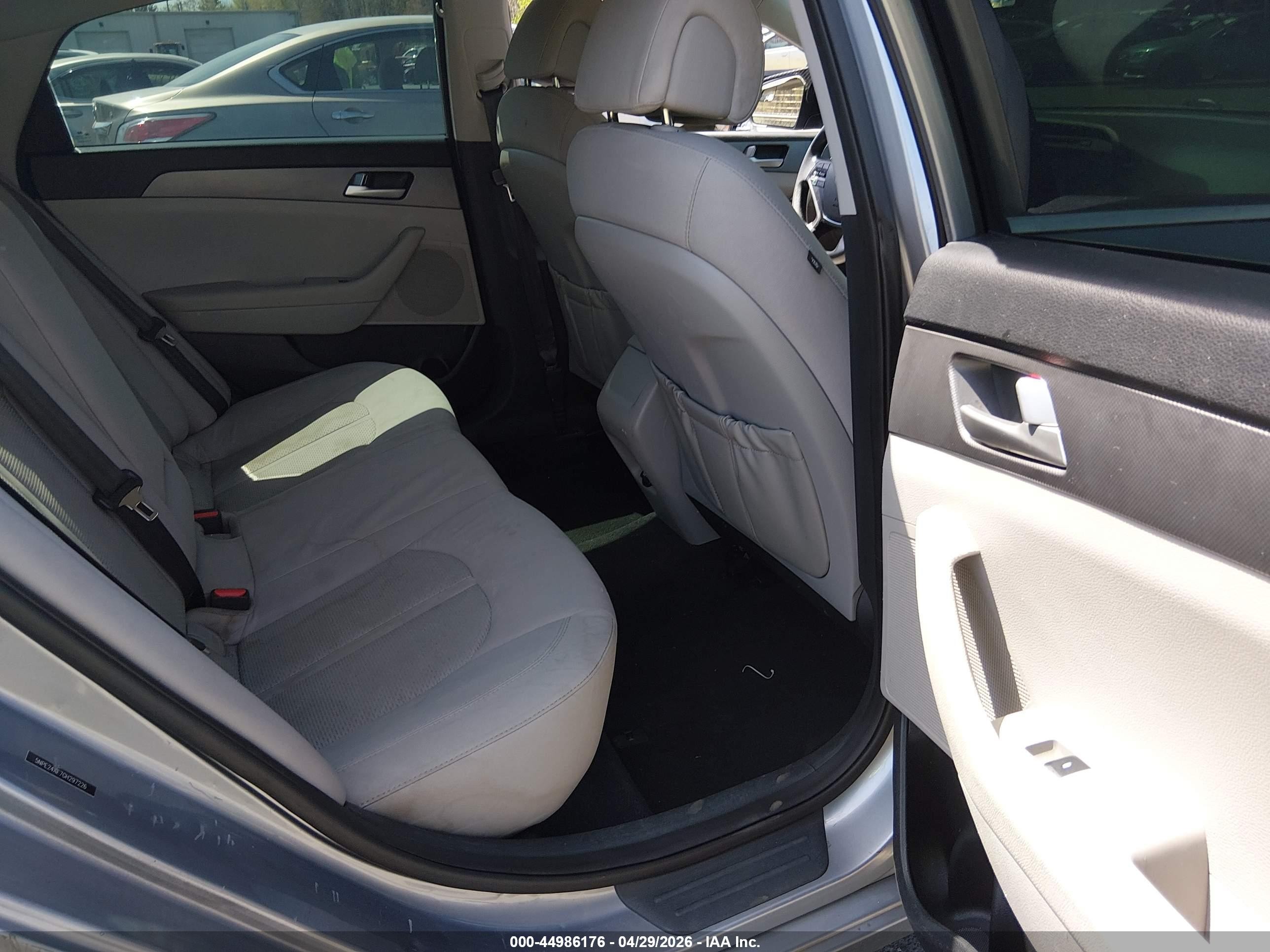 2016 Hyundai Sonata Se Серый vin: 5NPE24AF7GH297226