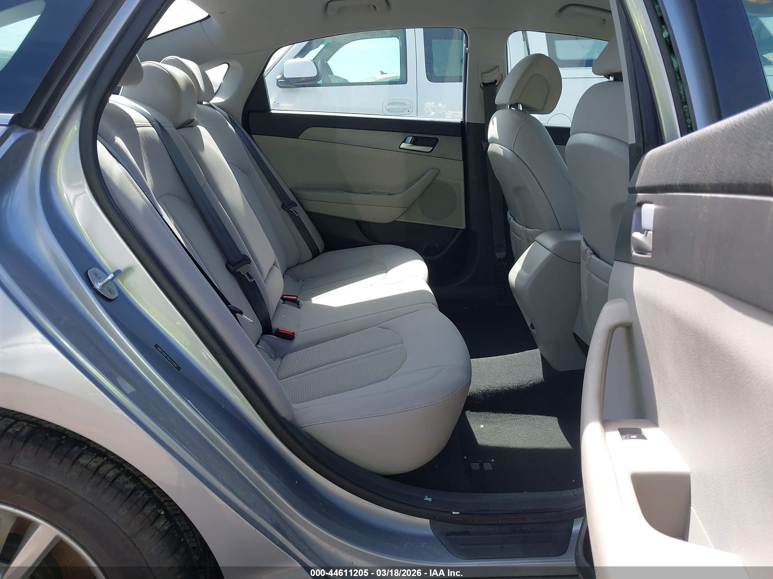 2016 Hyundai Sonata Se Gray vin: 5NPE24AF7GH333982