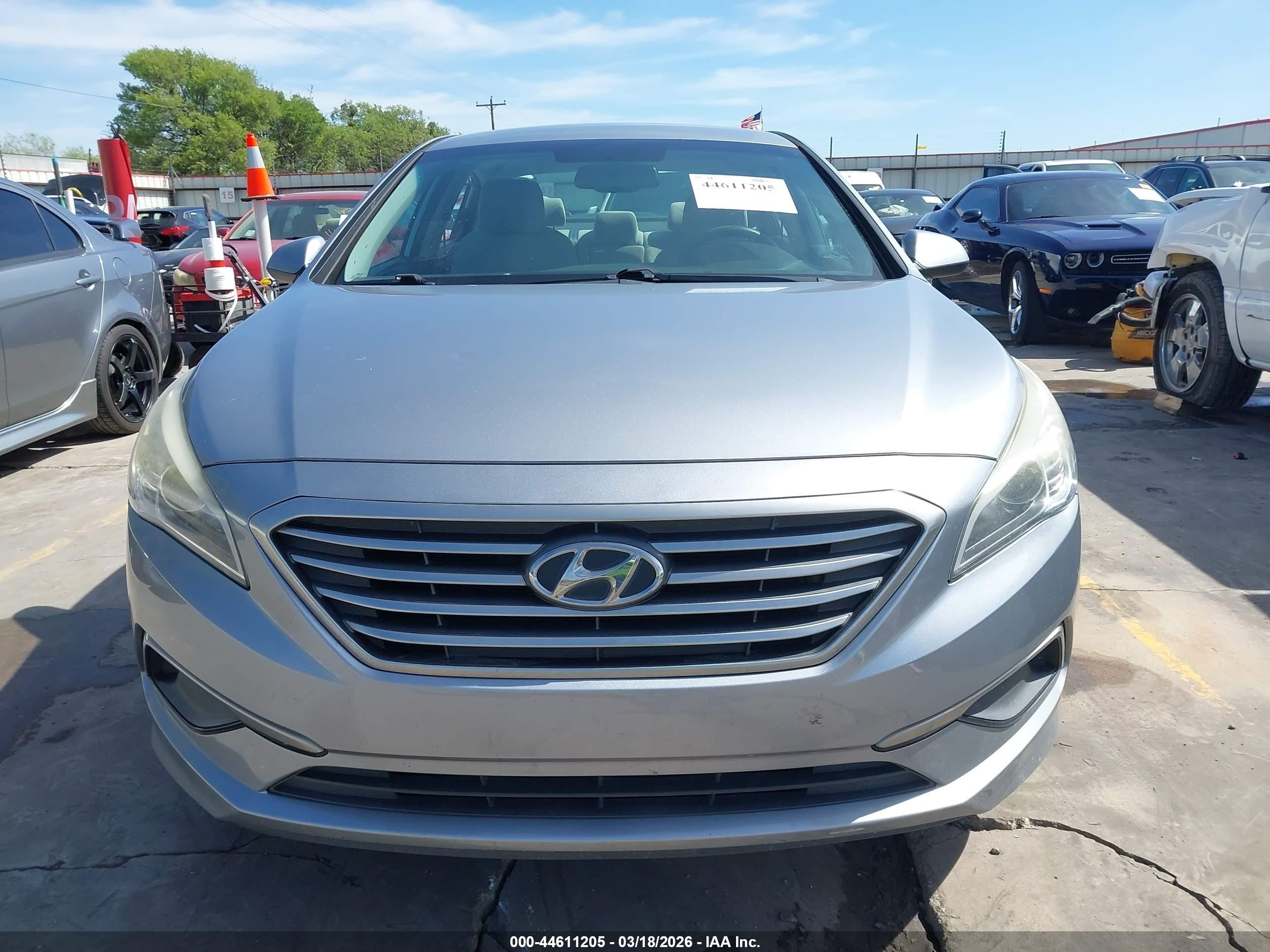 2016 Hyundai Sonata Se Gray vin: 5NPE24AF7GH333982