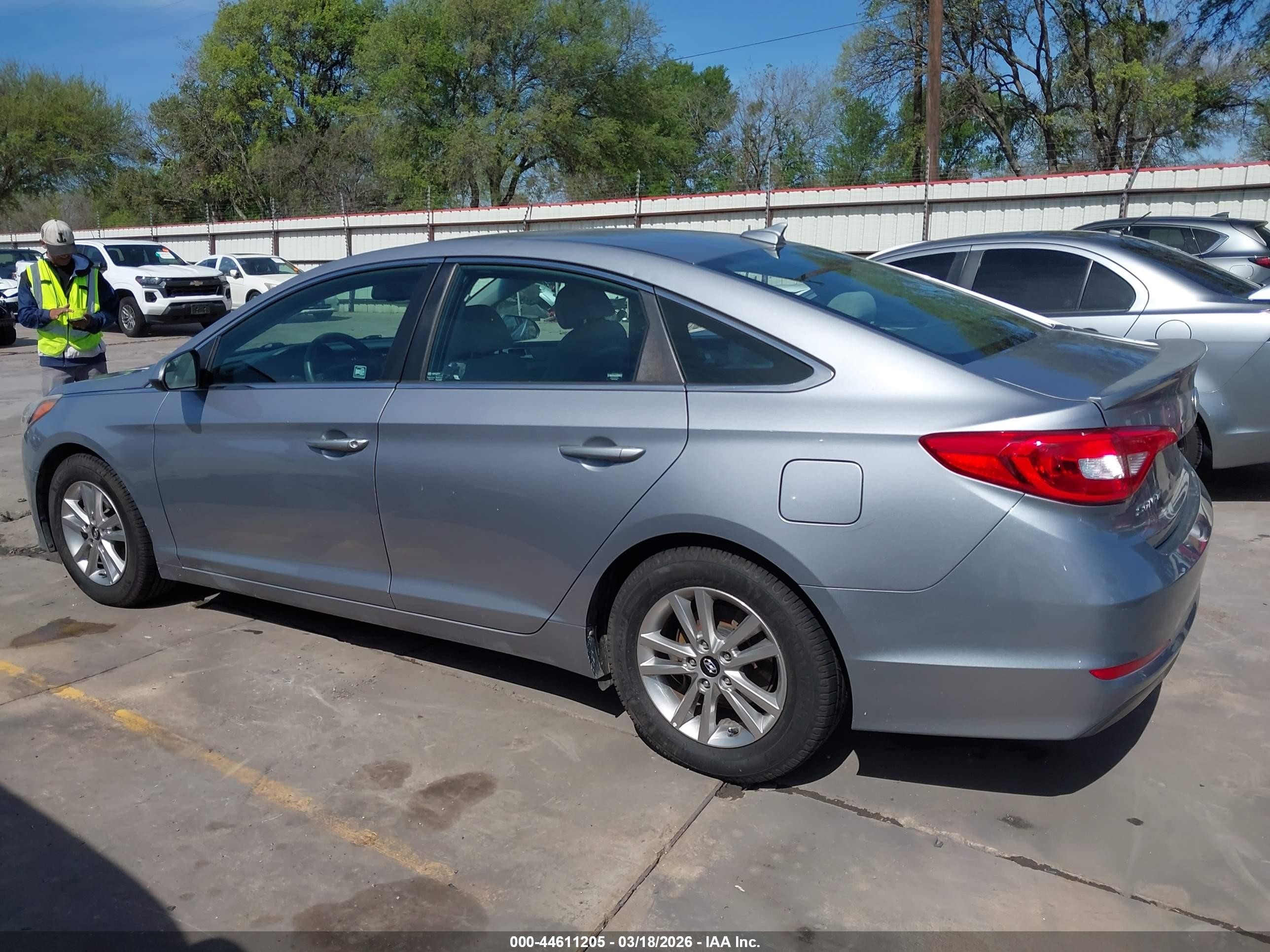 2016 Hyundai Sonata Se Gray vin: 5NPE24AF7GH333982