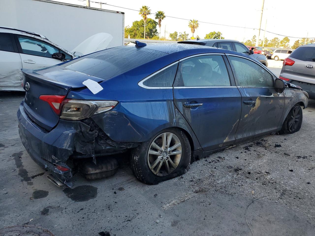 2016 Hyundai Sonata Se Синий vin: 5NPE24AF7GH381160