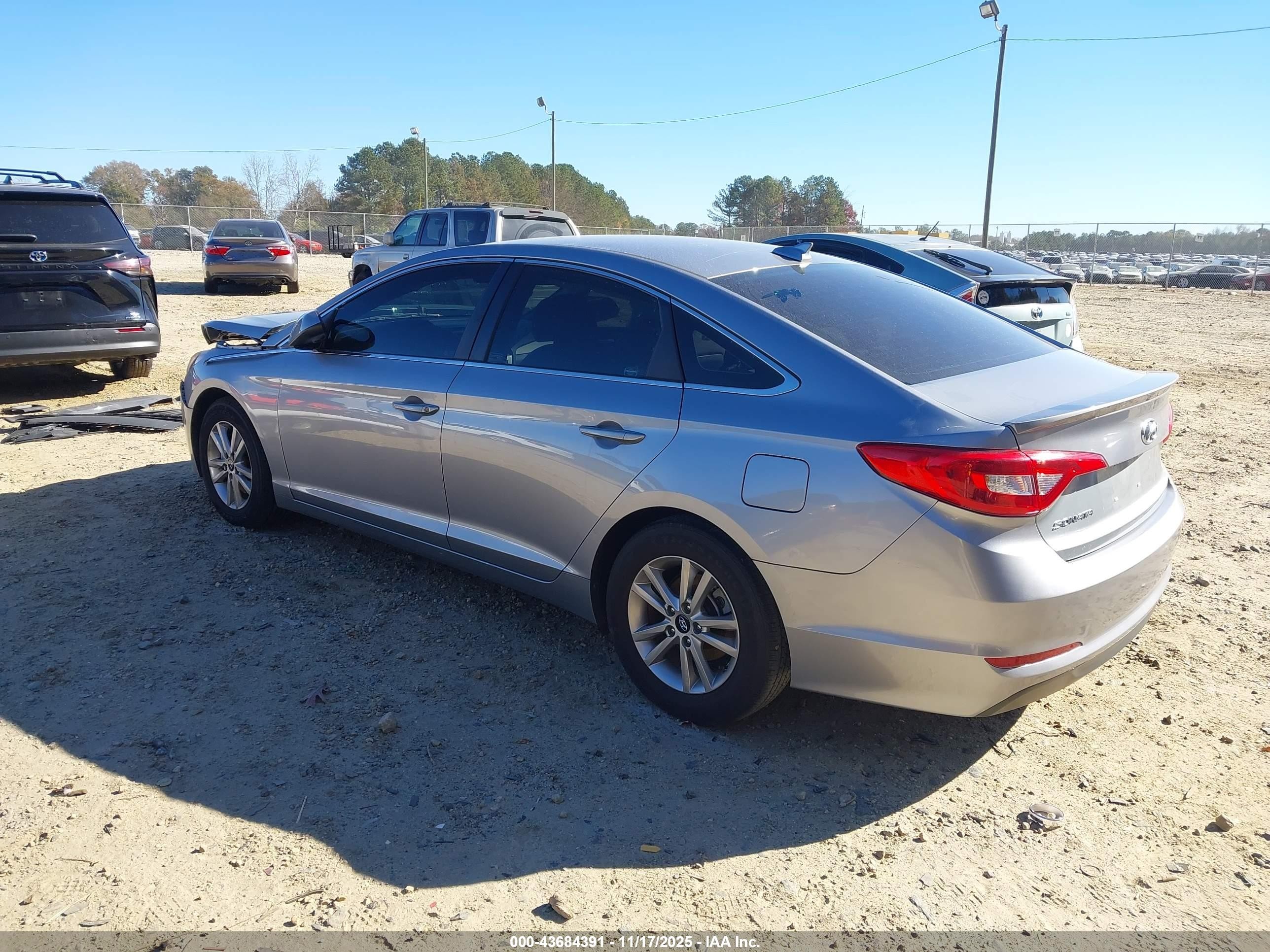 2017 Hyundai Sonata   Gray vin: 5NPE24AF7HH458157