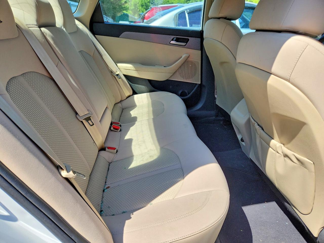 2019 Hyundai Sonata Se White vin: 5NPE24AF7KH754447