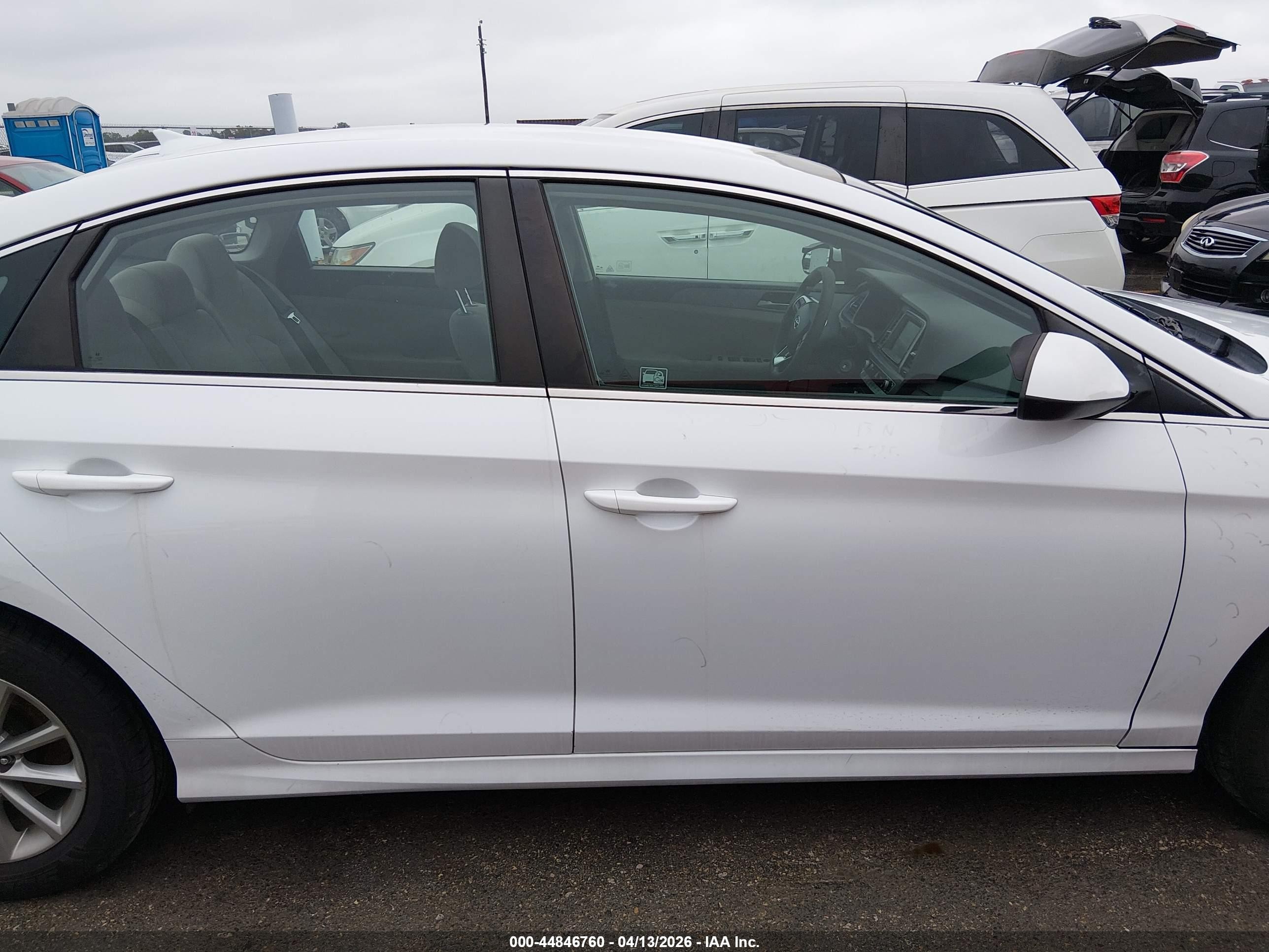 2019 Hyundai Sonata Se White vin: 5NPE24AF7KH800844