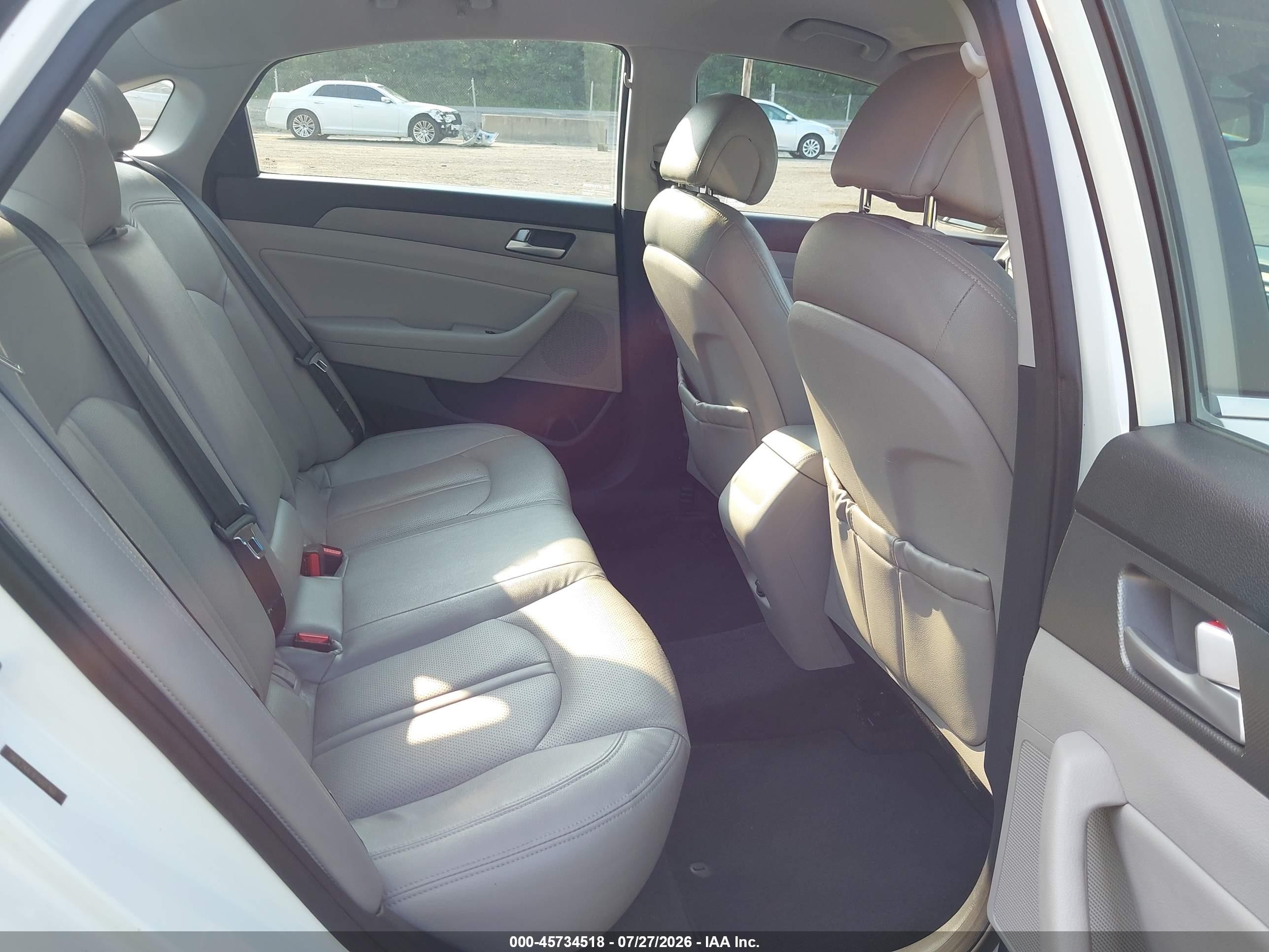 2015 Hyundai Sonata Se White vin: 5NPE24AF8FH001760