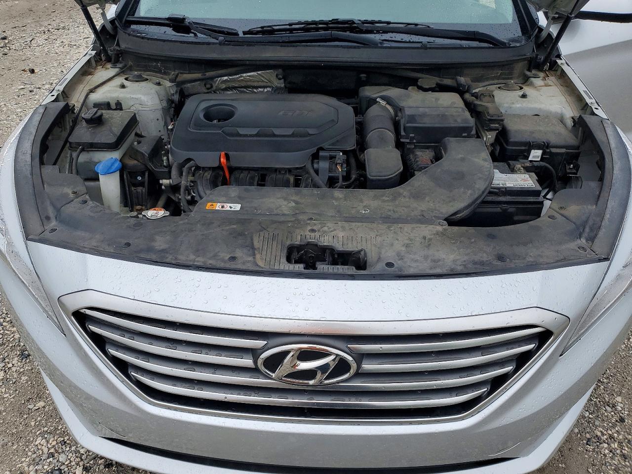 2015 Hyundai Sonata Silver vin: 5NPE24AF8FH005596