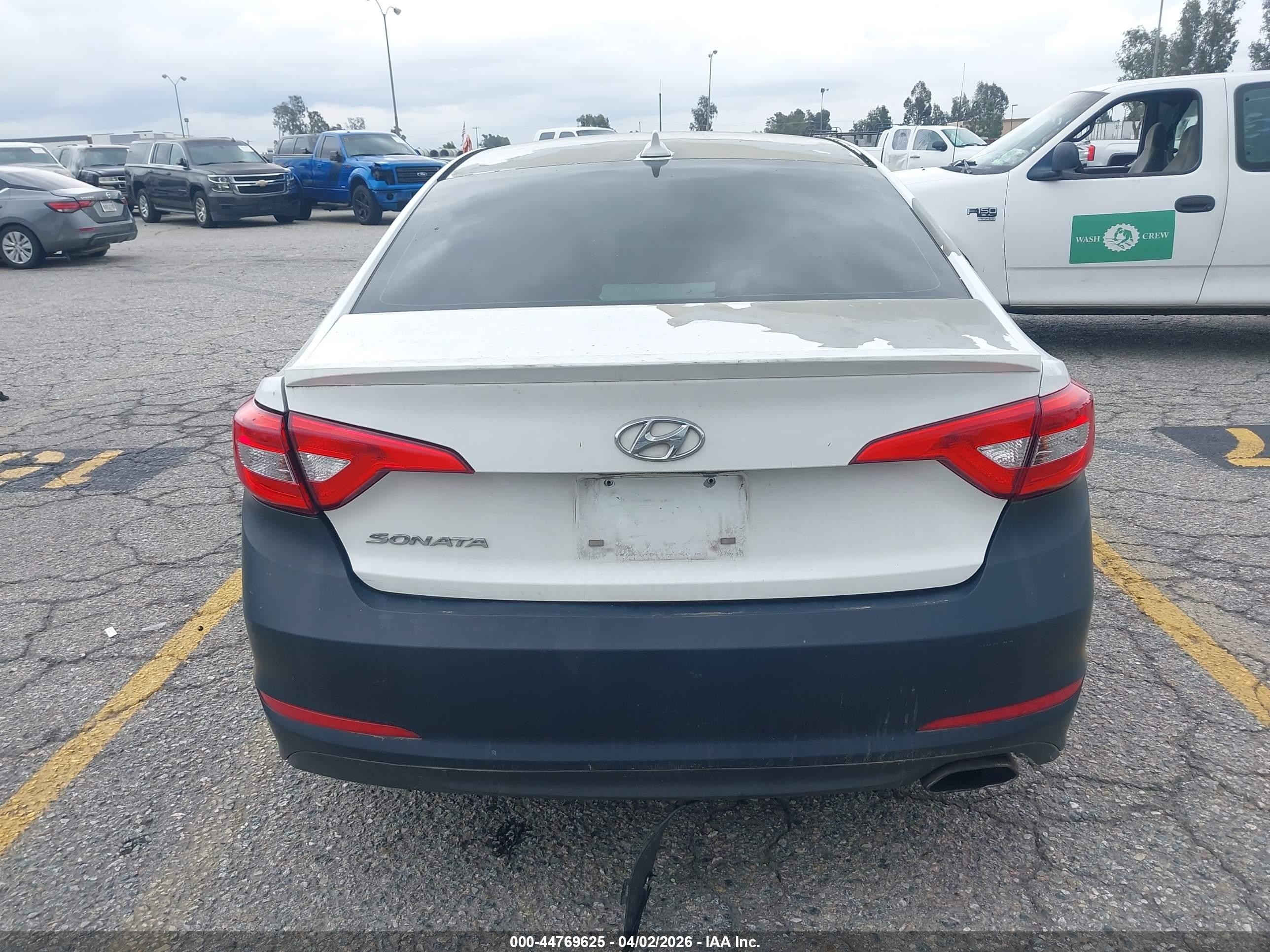 2015 Hyundai Sonata Se White vin: 5NPE24AF8FH014105