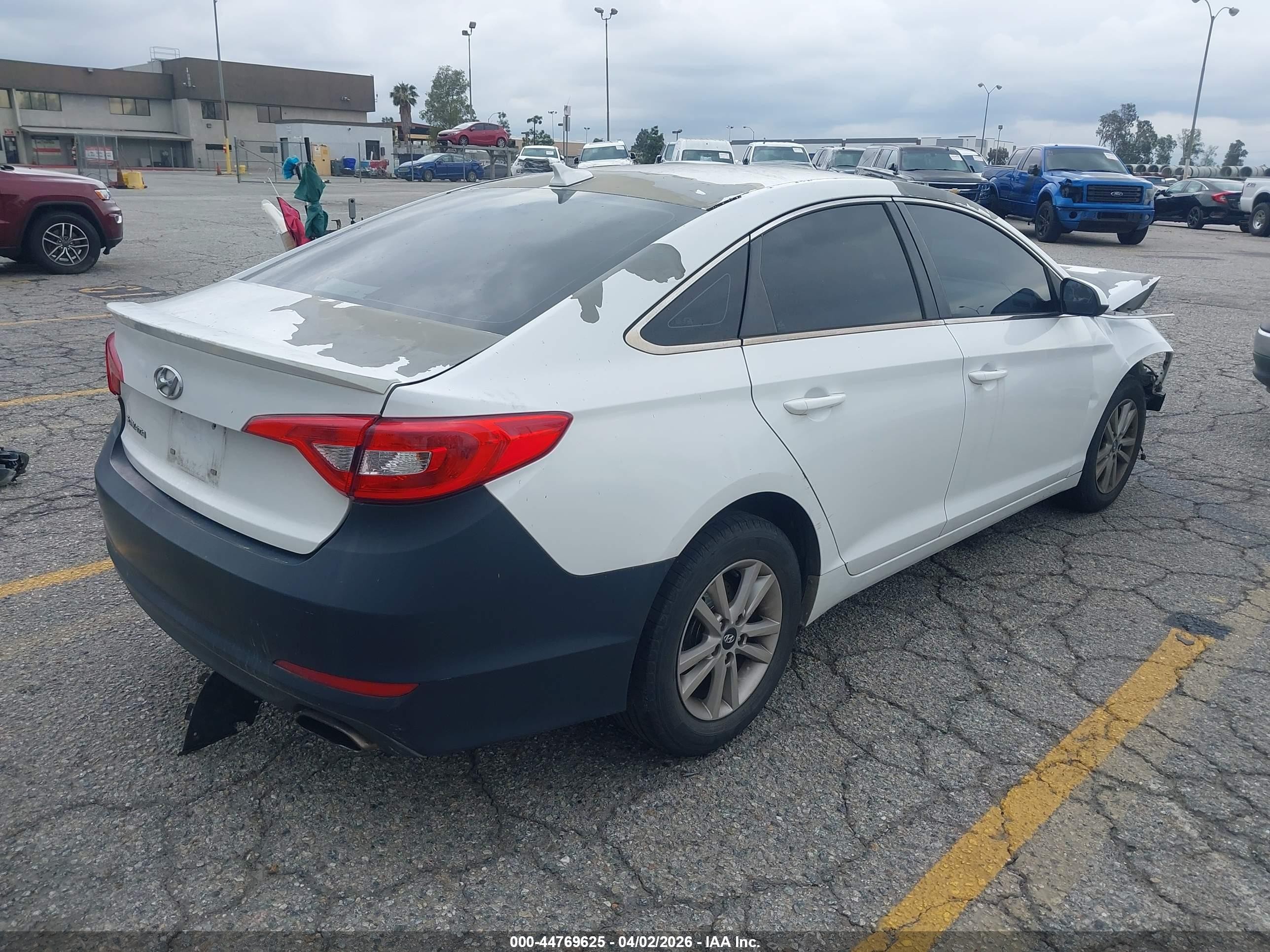 2015 Hyundai Sonata Se White vin: 5NPE24AF8FH014105