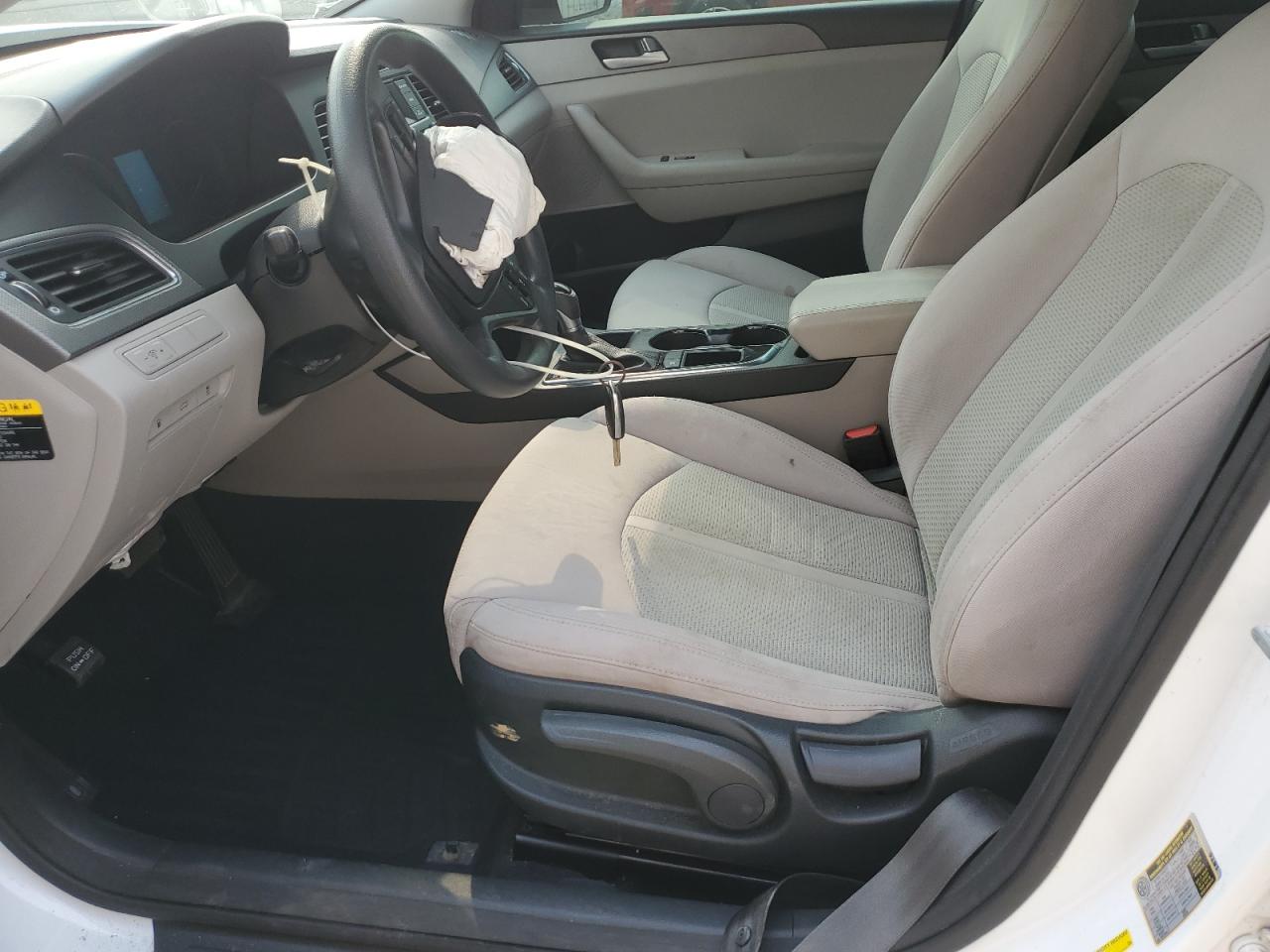 2015 Hyundai Sonata Se White vin: 5NPE24AF8FH026819