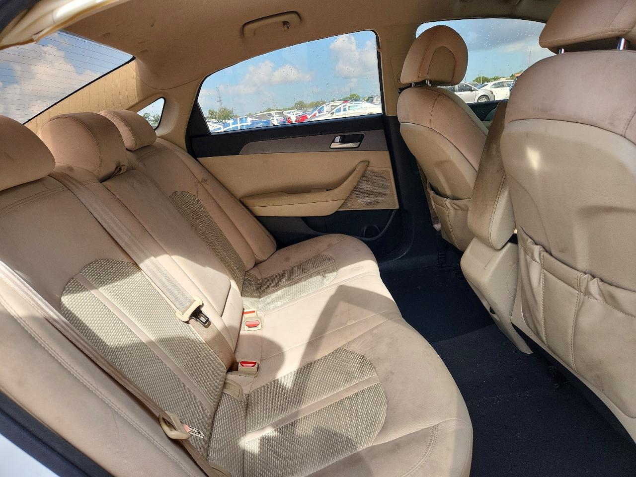 2015 Hyundai Sonata Se White vin: 5NPE24AF8FH067371