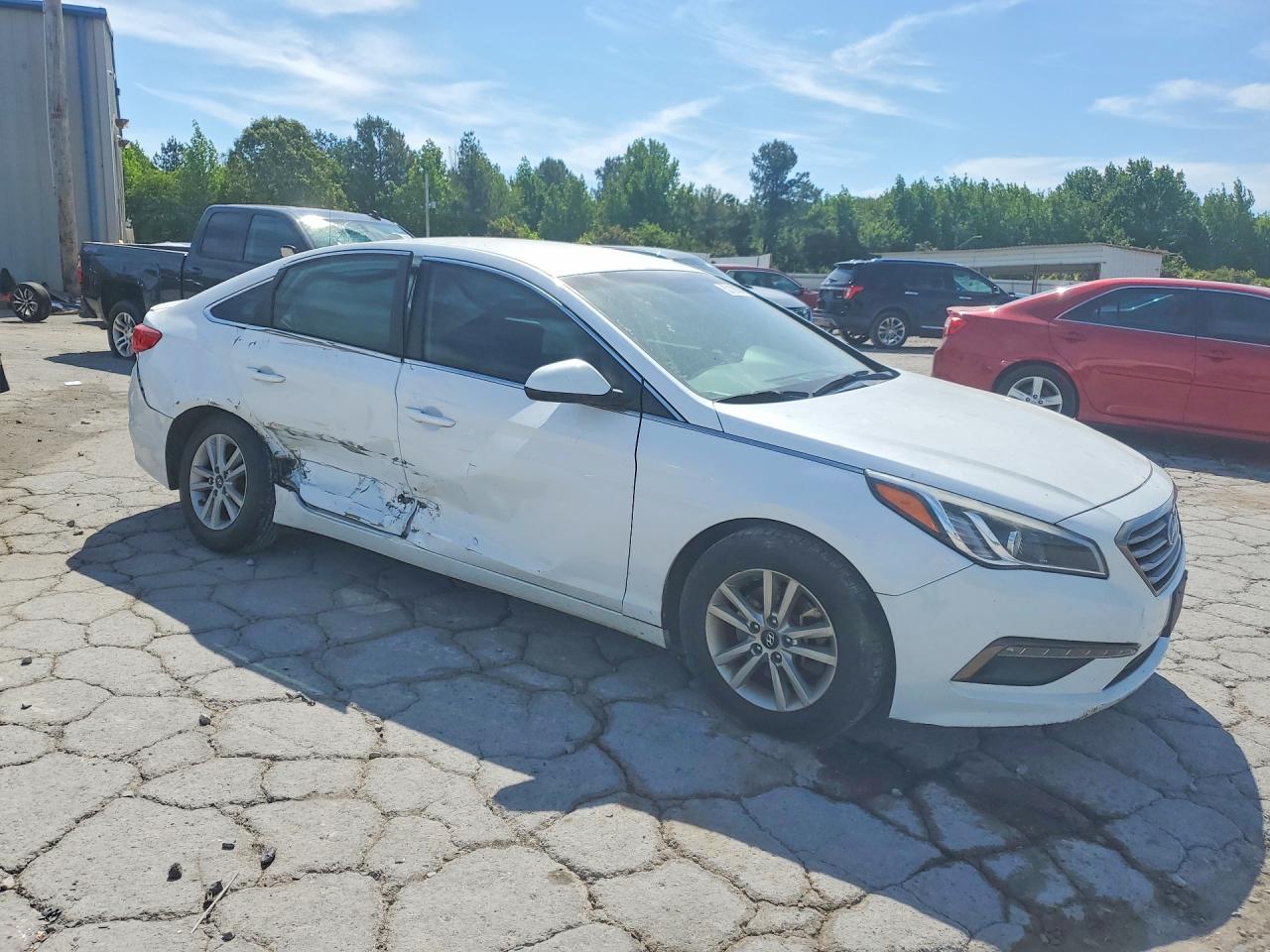 2015 Hyundai Sonata Se White vin: 5NPE24AF8FH121090