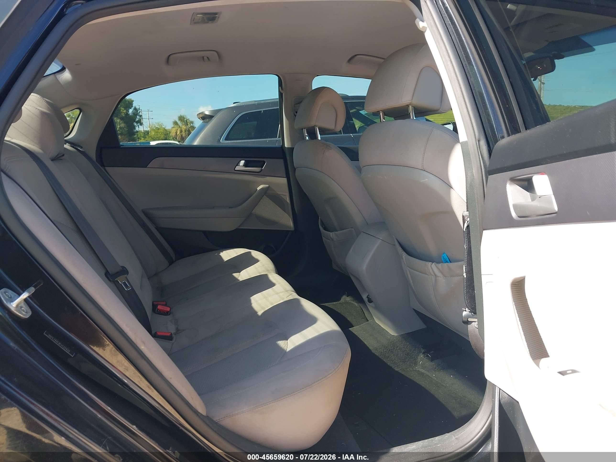 2015 Hyundai Sonata Se Black vin: 5NPE24AF8FH122420