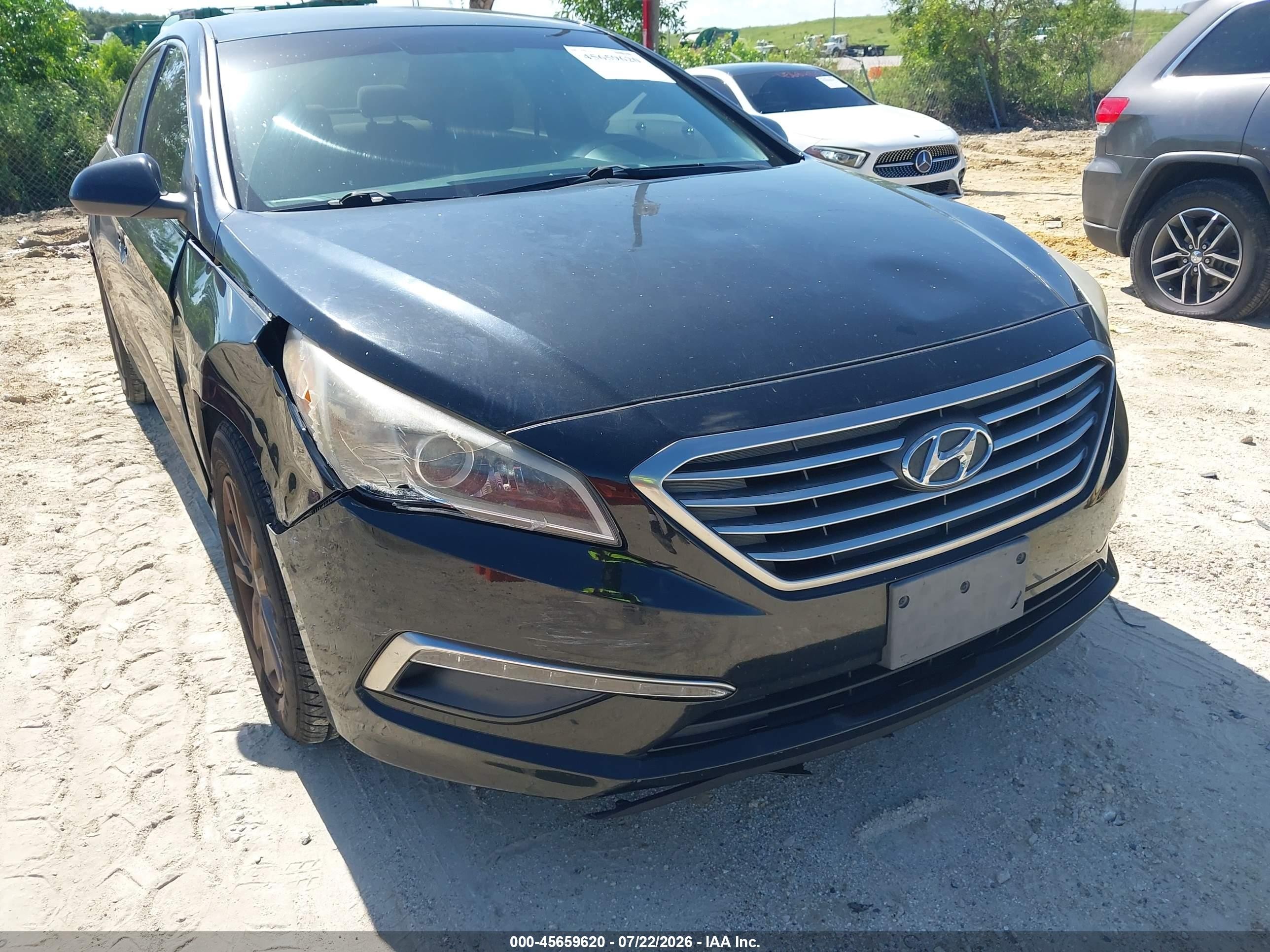 2015 Hyundai Sonata Se Black vin: 5NPE24AF8FH122420