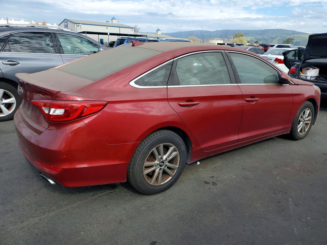 2015 Hyundai Sonata Se Red vin: 5NPE24AF8FH124345