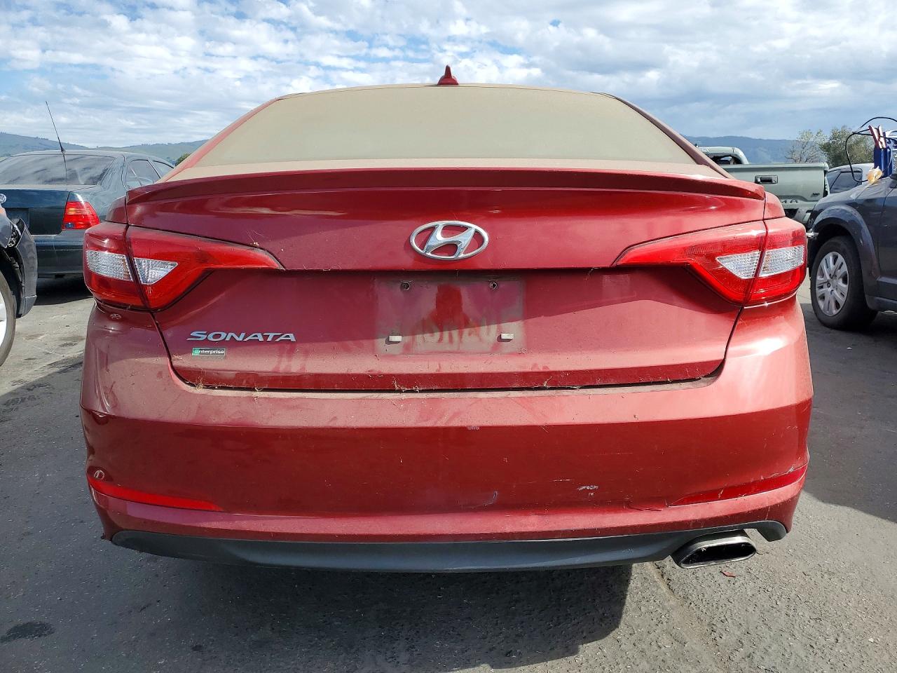 2015 Hyundai Sonata Se Red vin: 5NPE24AF8FH124345