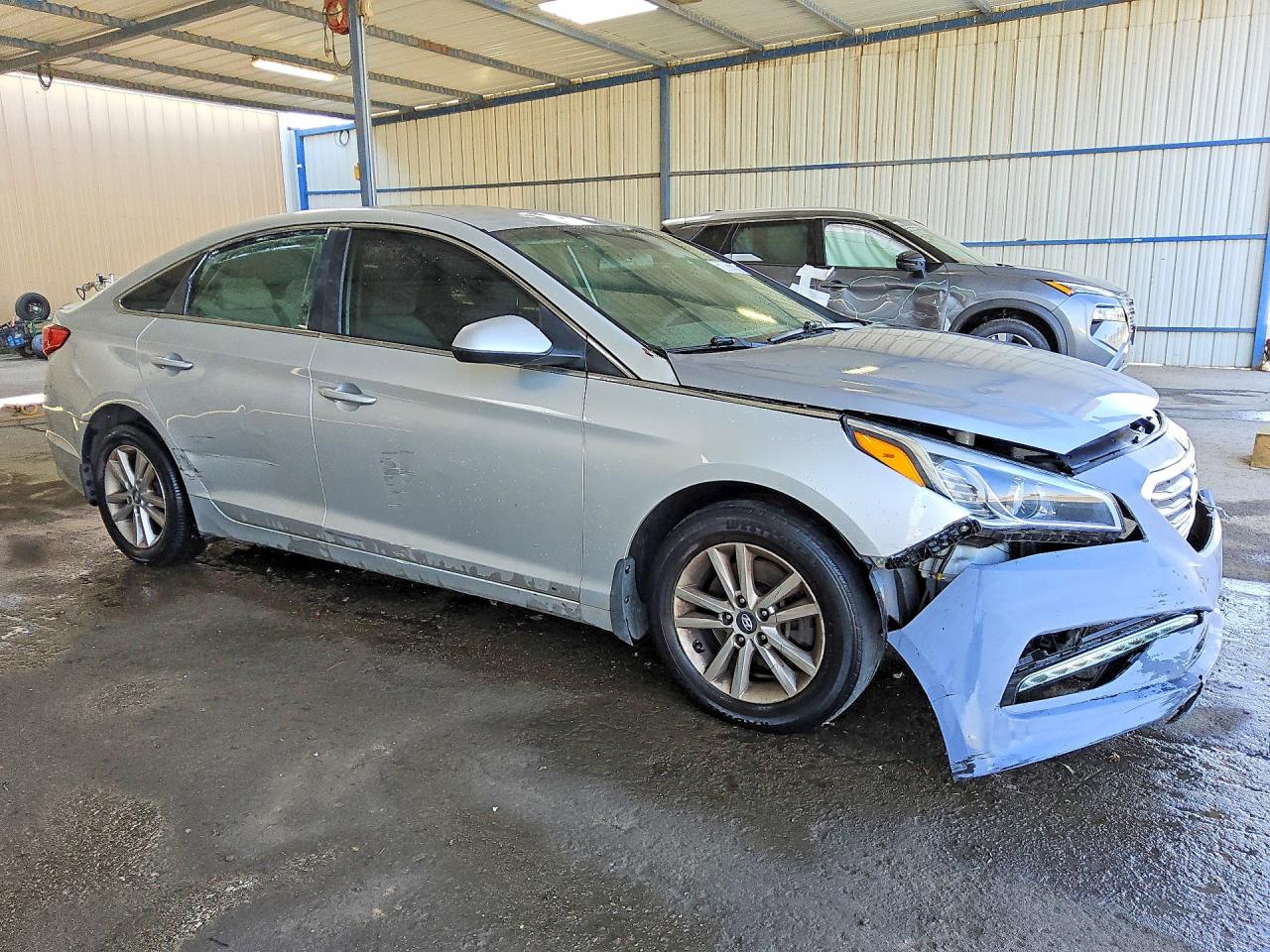 2015 Hyundai Sonata Se Серебряный vin: 5NPE24AF8FH146474