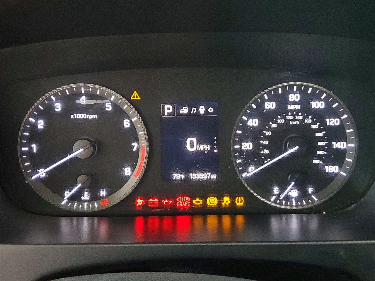 2015 Hyundai Sonata Se Серебряный vin: 5NPE24AF8FH146474