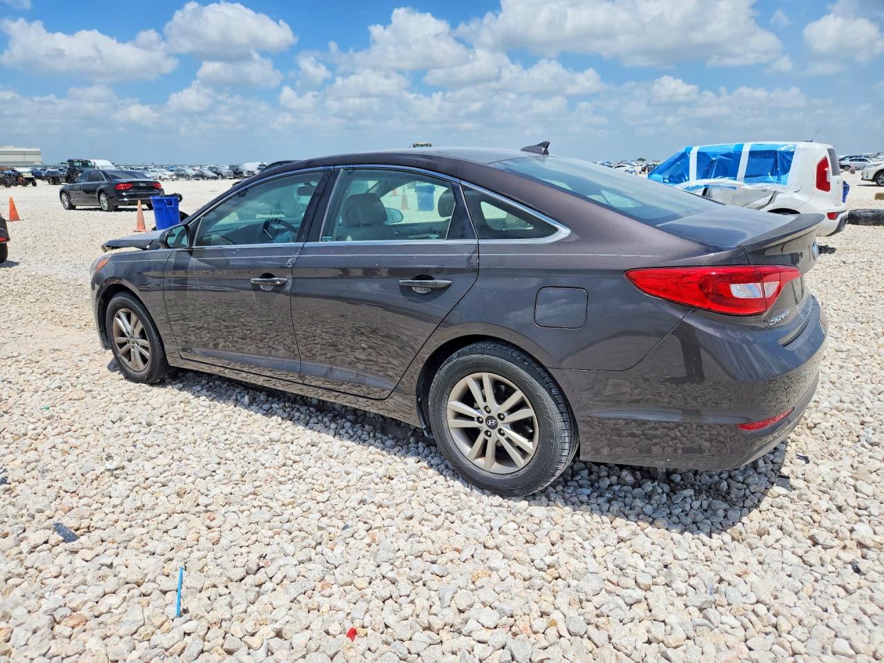 2015 Hyundai Sonata Se Brown vin: 5NPE24AF8FH146829