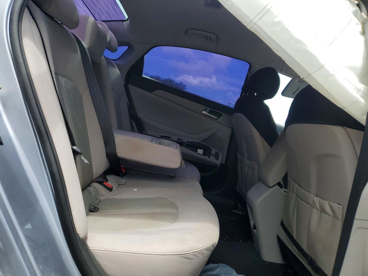 2015 Hyundai Sonata Se Silver vin: 5NPE24AF8FH150010