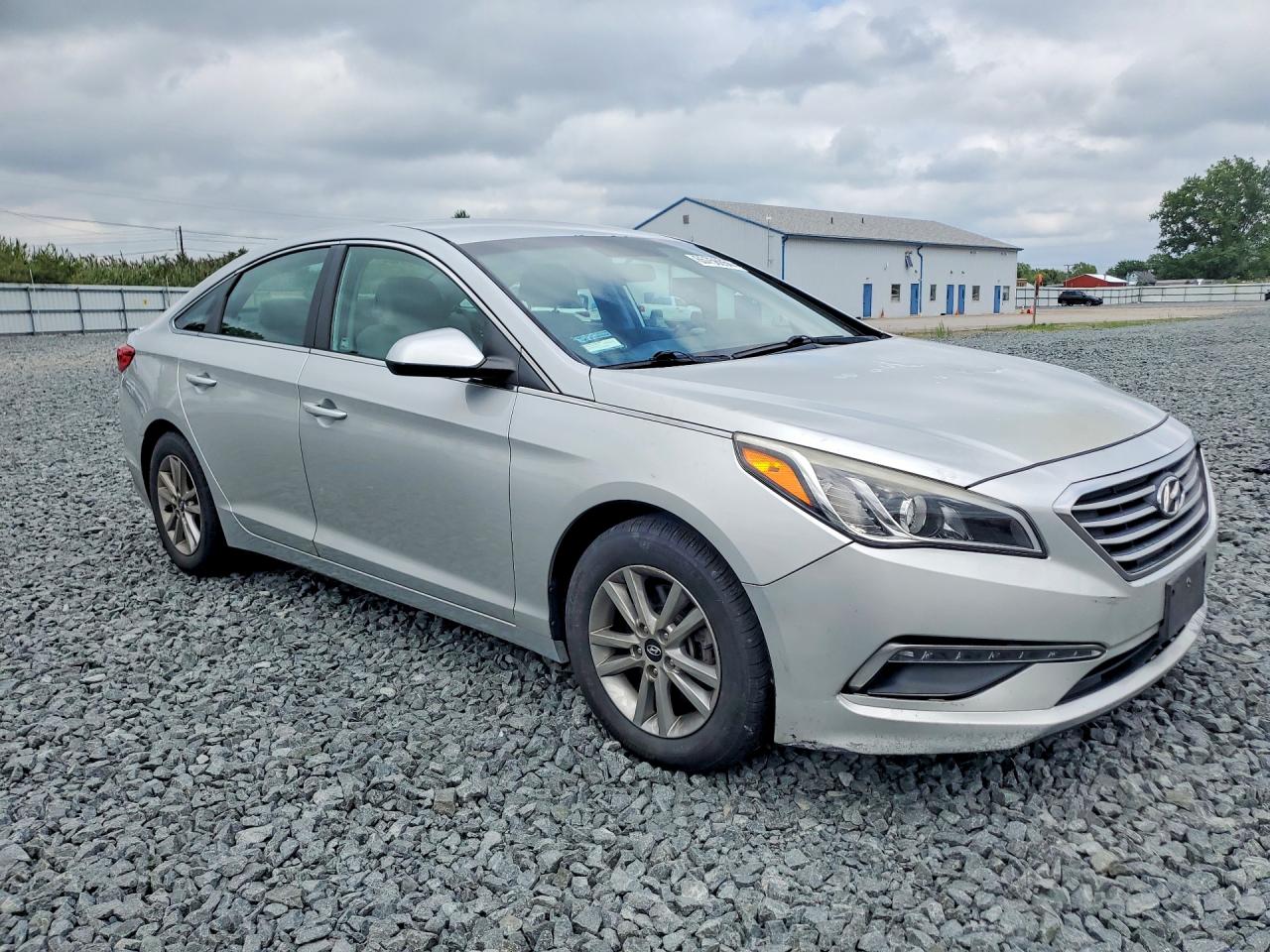2015 Hyundai Sonata Se Silver vin: 5NPE24AF8FH151058
