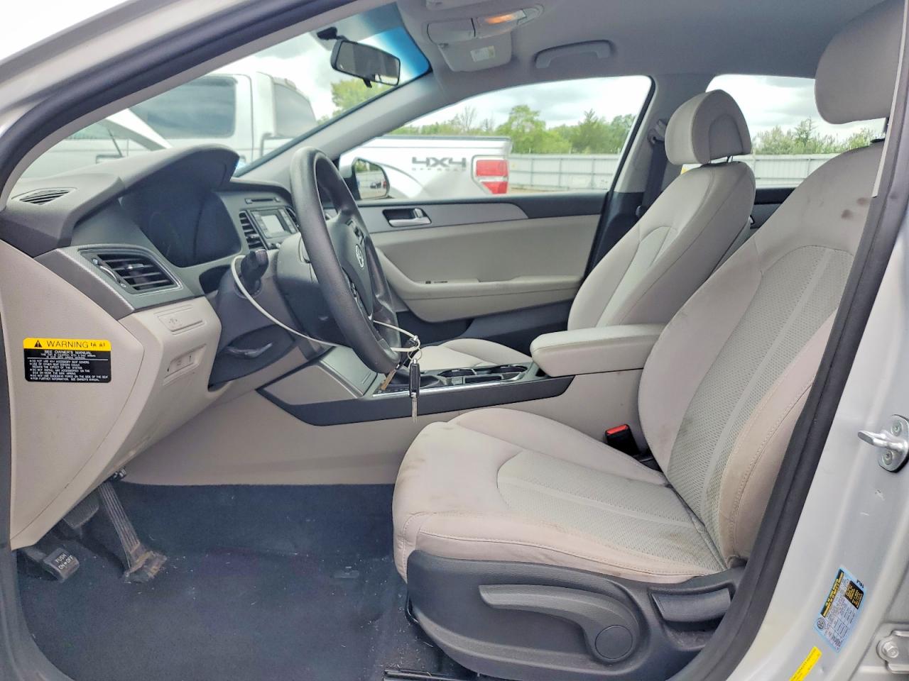 2015 Hyundai Sonata Se Silver vin: 5NPE24AF8FH151058