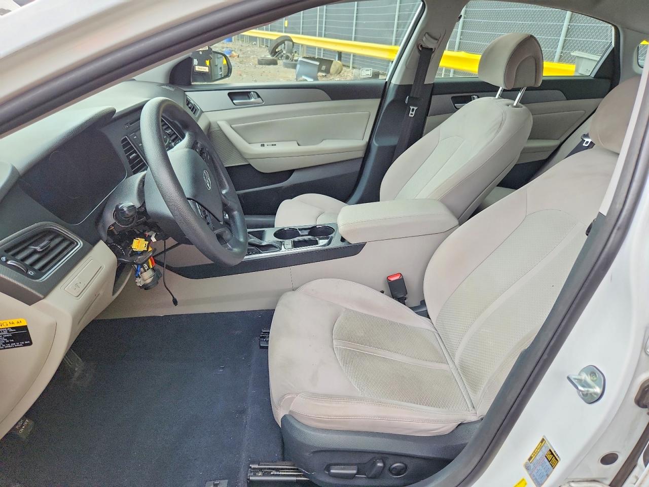 2015 Hyundai Sonata Se Белый vin: 5NPE24AF8FH159208
