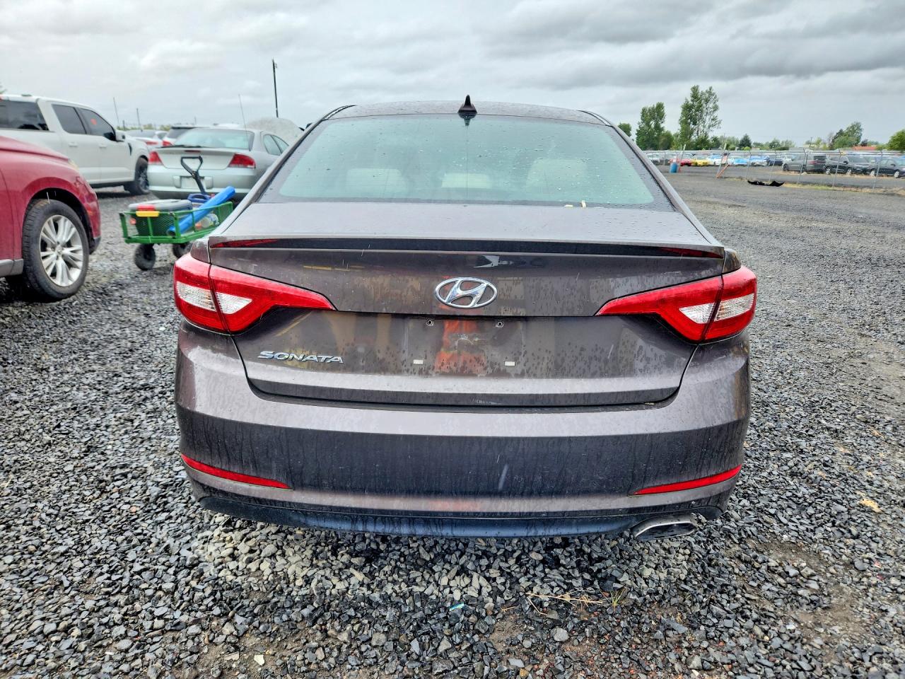 2015 Hyundai Sonata Se Gray vin: 5NPE24AF8FH164795