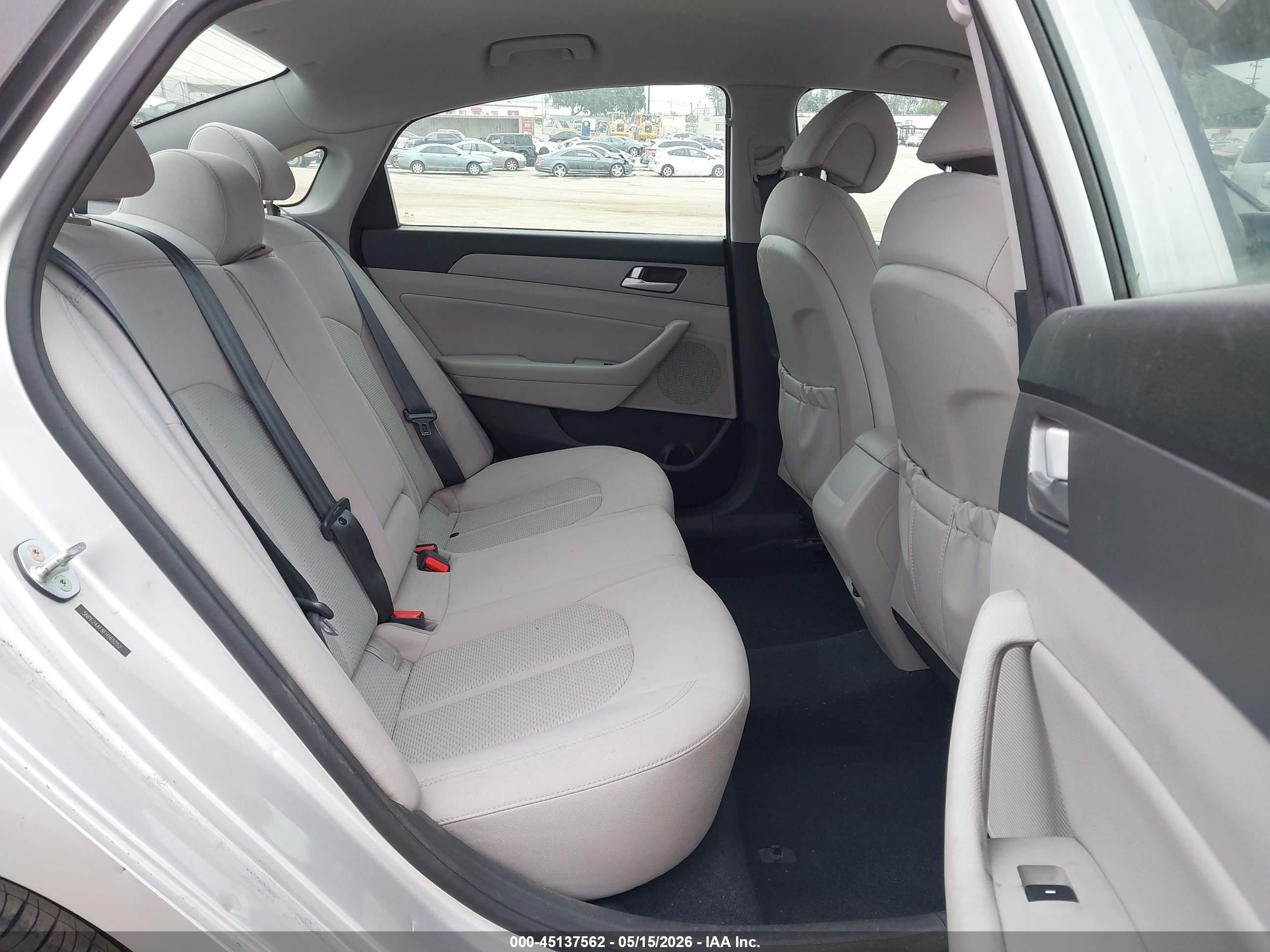 2015 Hyundai Sonata Se Silver vin: 5NPE24AF8FH165252