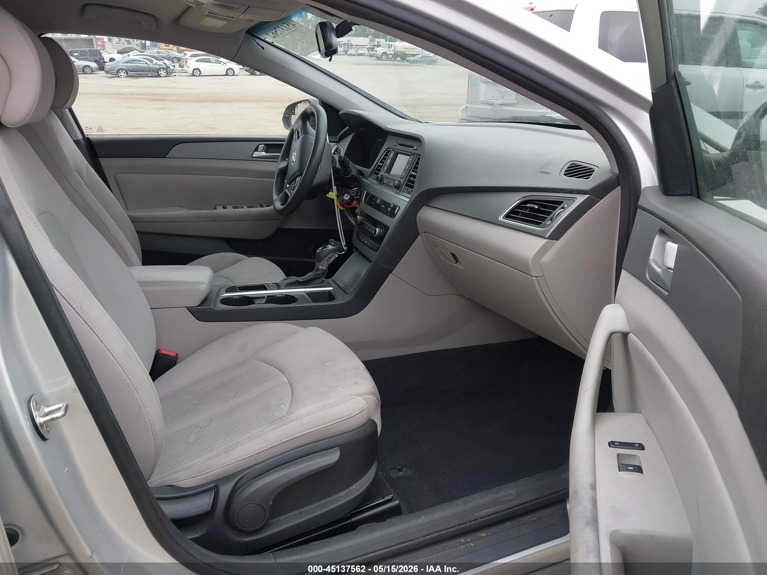 2015 Hyundai Sonata Se Silver vin: 5NPE24AF8FH165252