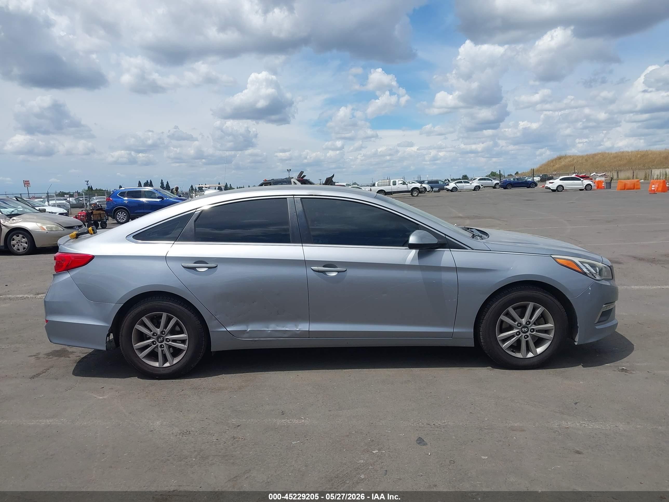 2015 Hyundai Sonata Se Gray vin: 5NPE24AF8FH167888