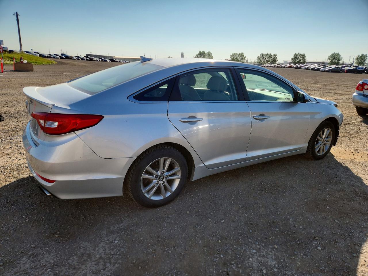 2015 Hyundai Sonata Se Silver vin: 5NPE24AF8FH191043